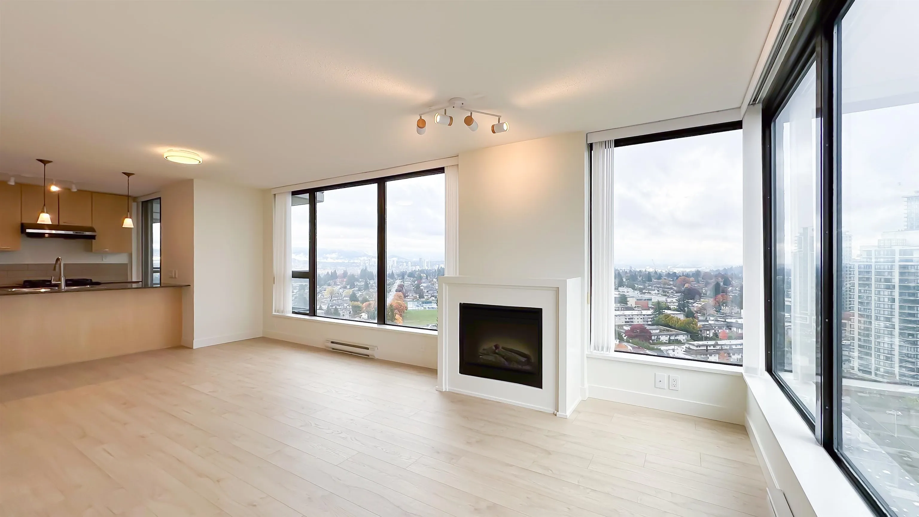 2008 7178 Collier Street