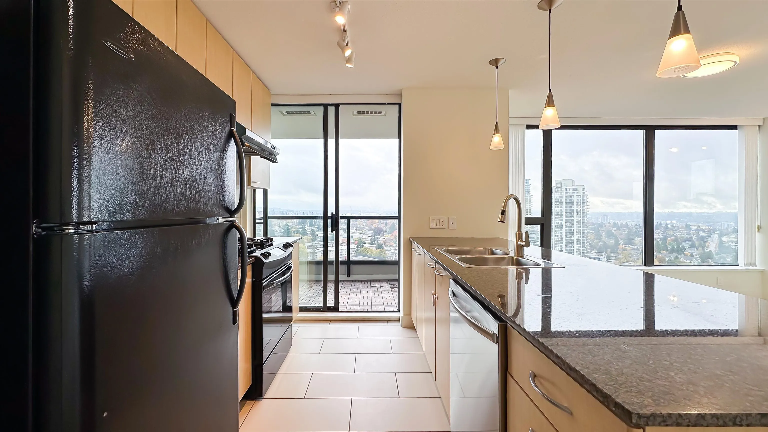 2008 7178 Collier Street