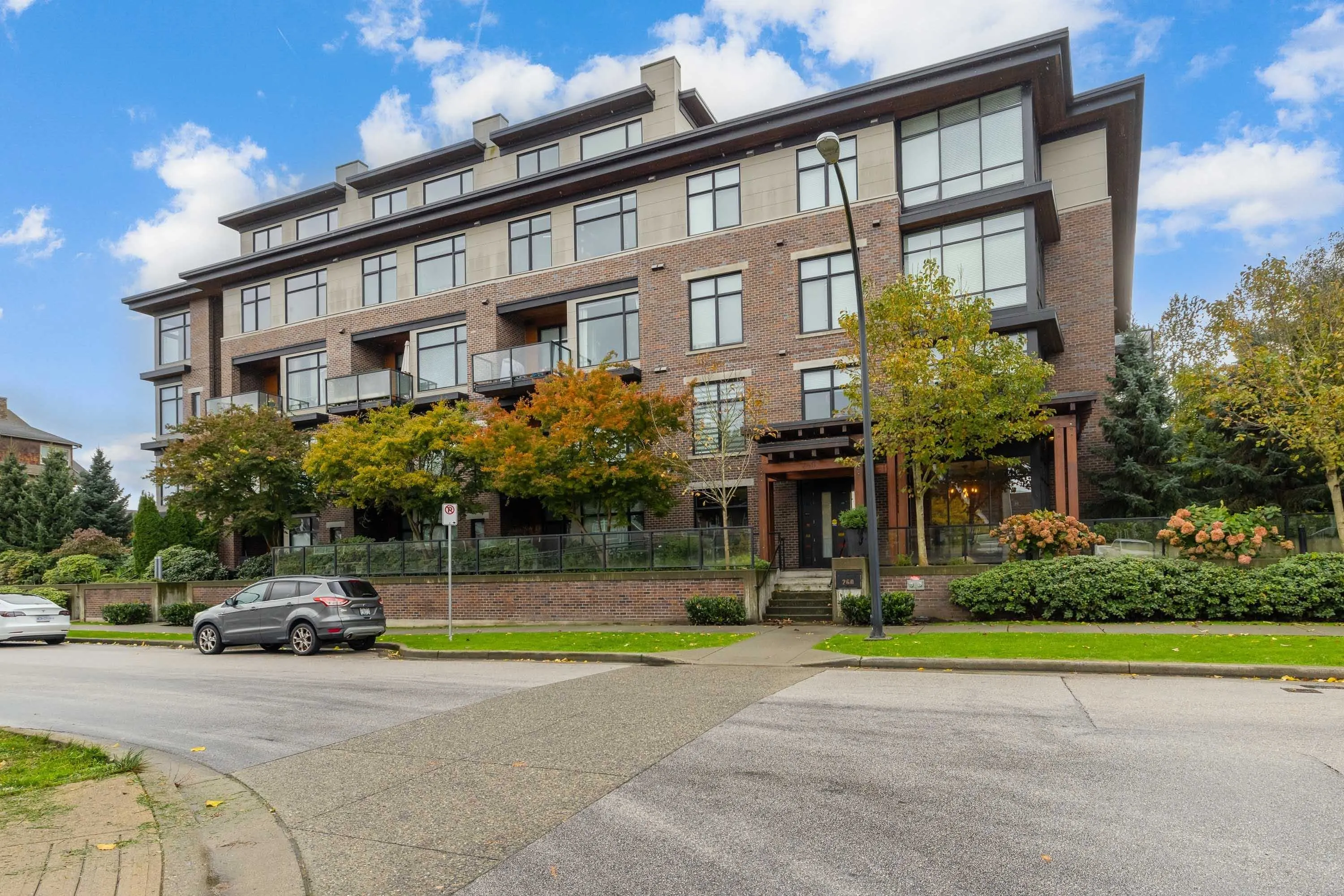 404 260 Salter Street