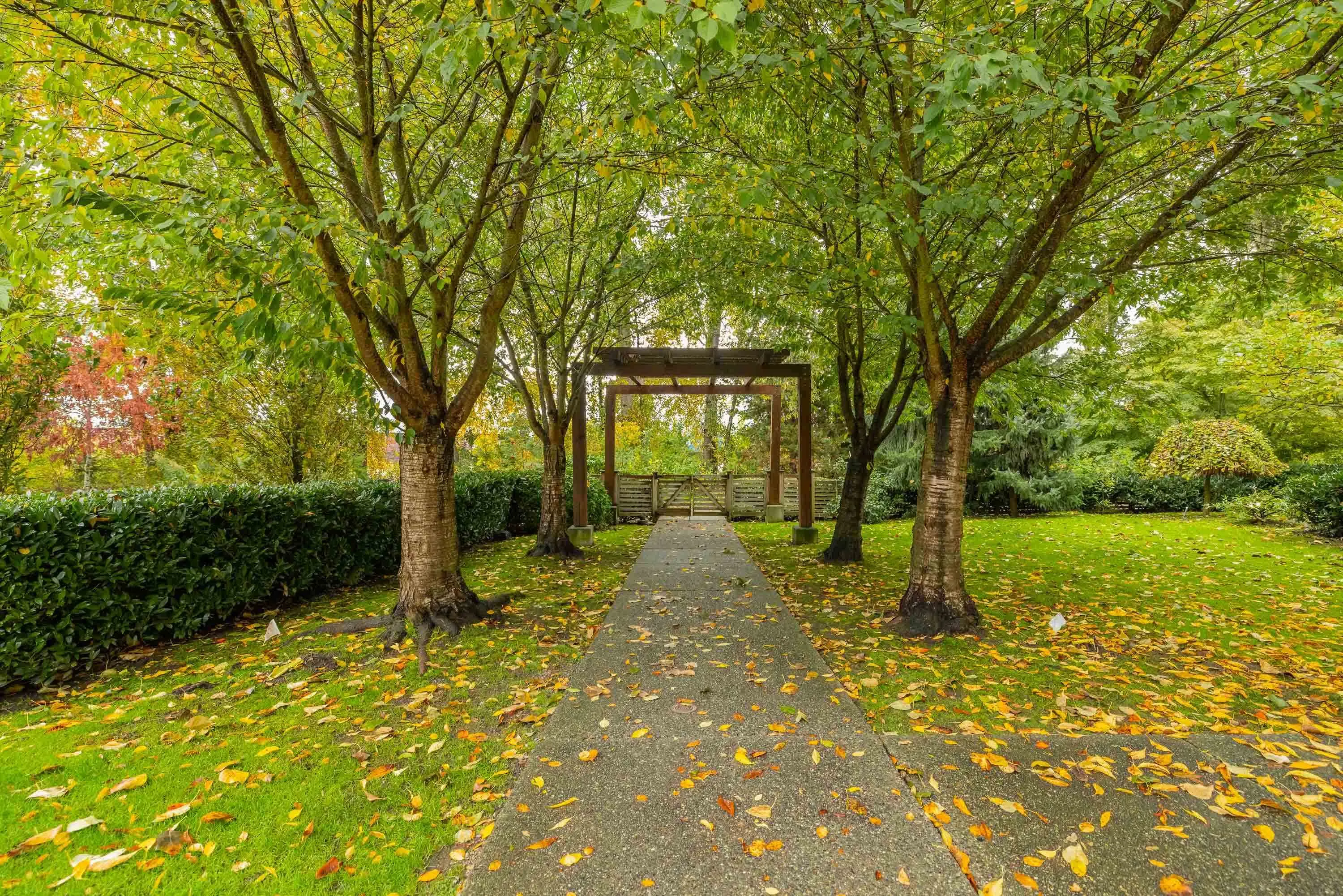 404 260 Salter Street