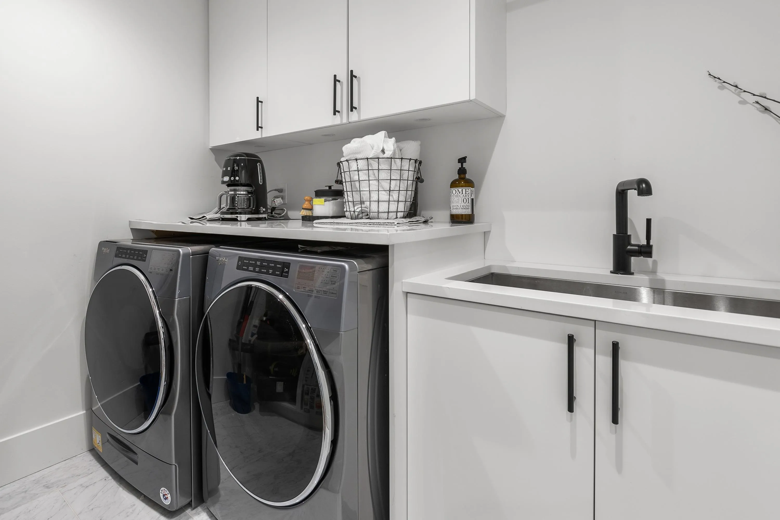 602 14825 Thrift Avenue