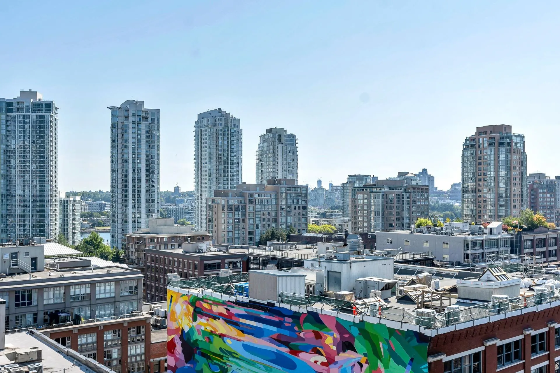 1003 1055 Homer Street