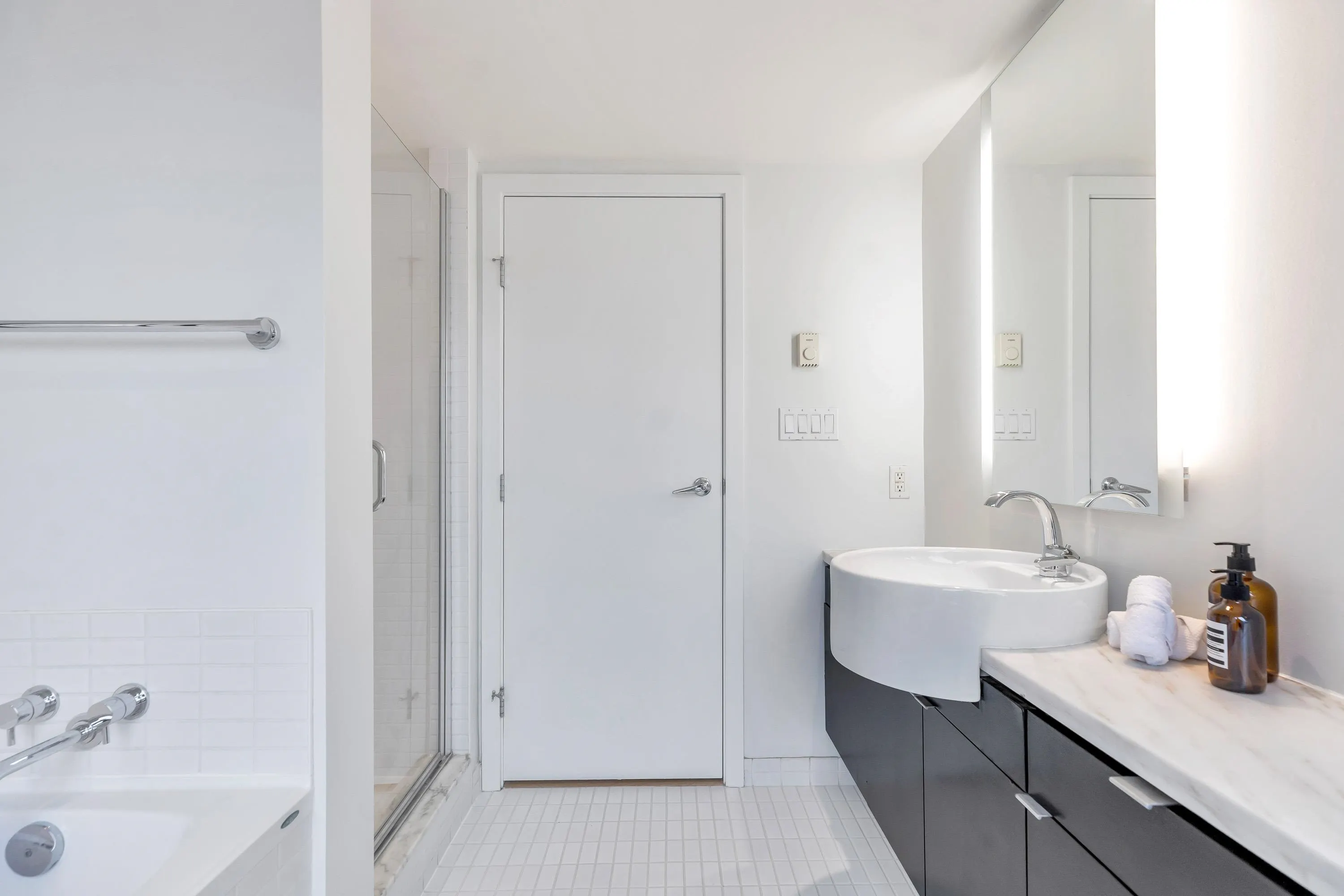 1003 1055 Homer Street