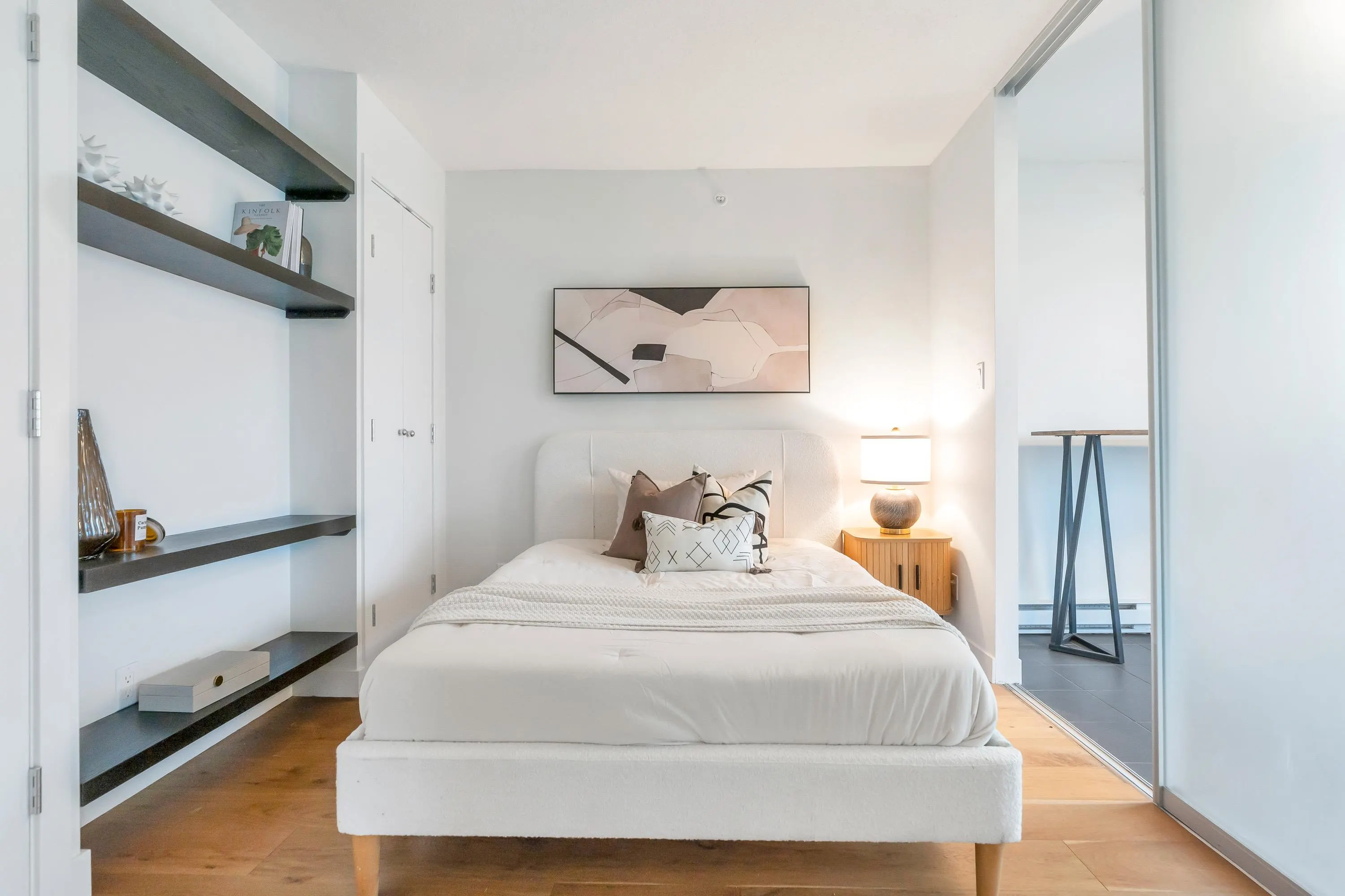 1003 1055 Homer Street