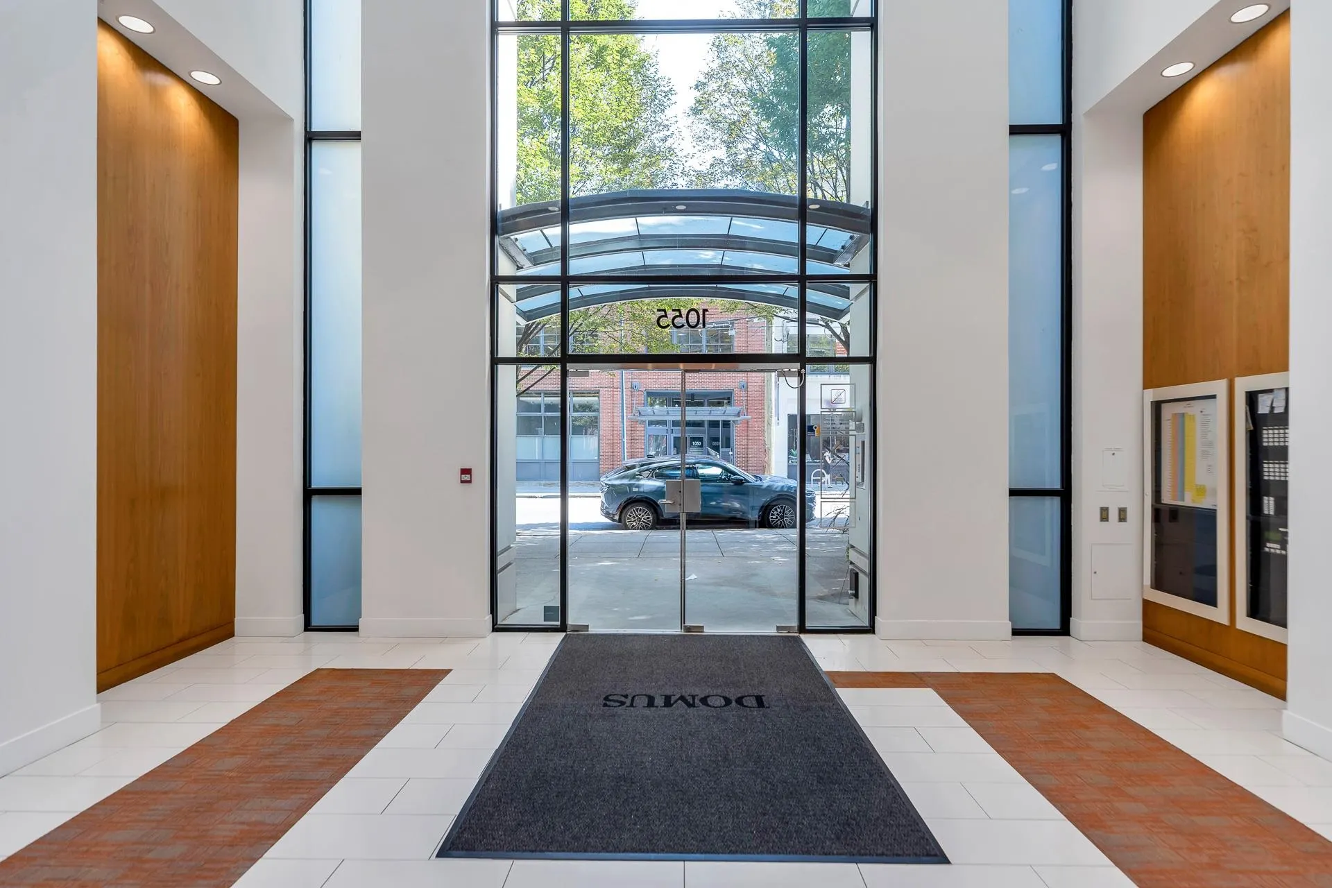 1003 1055 Homer Street