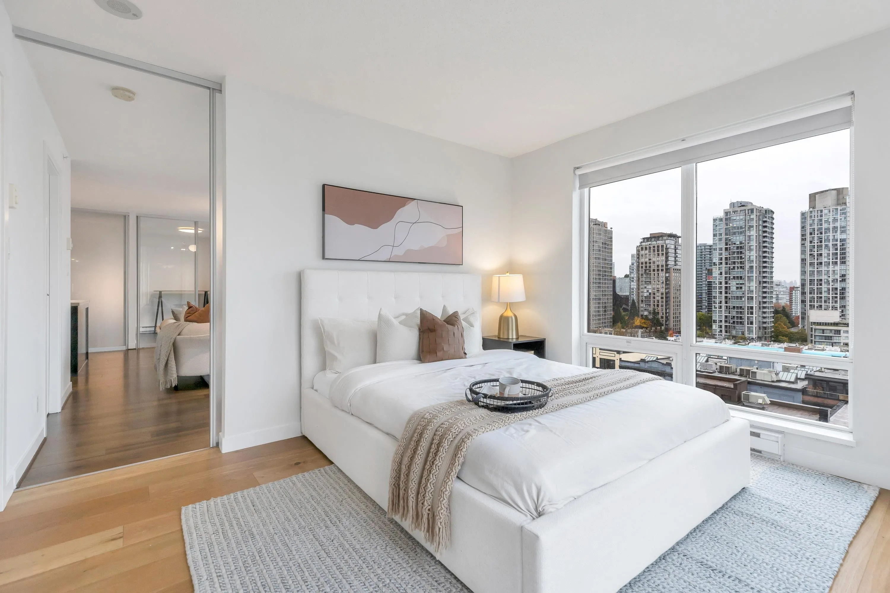 1003 1055 Homer Street