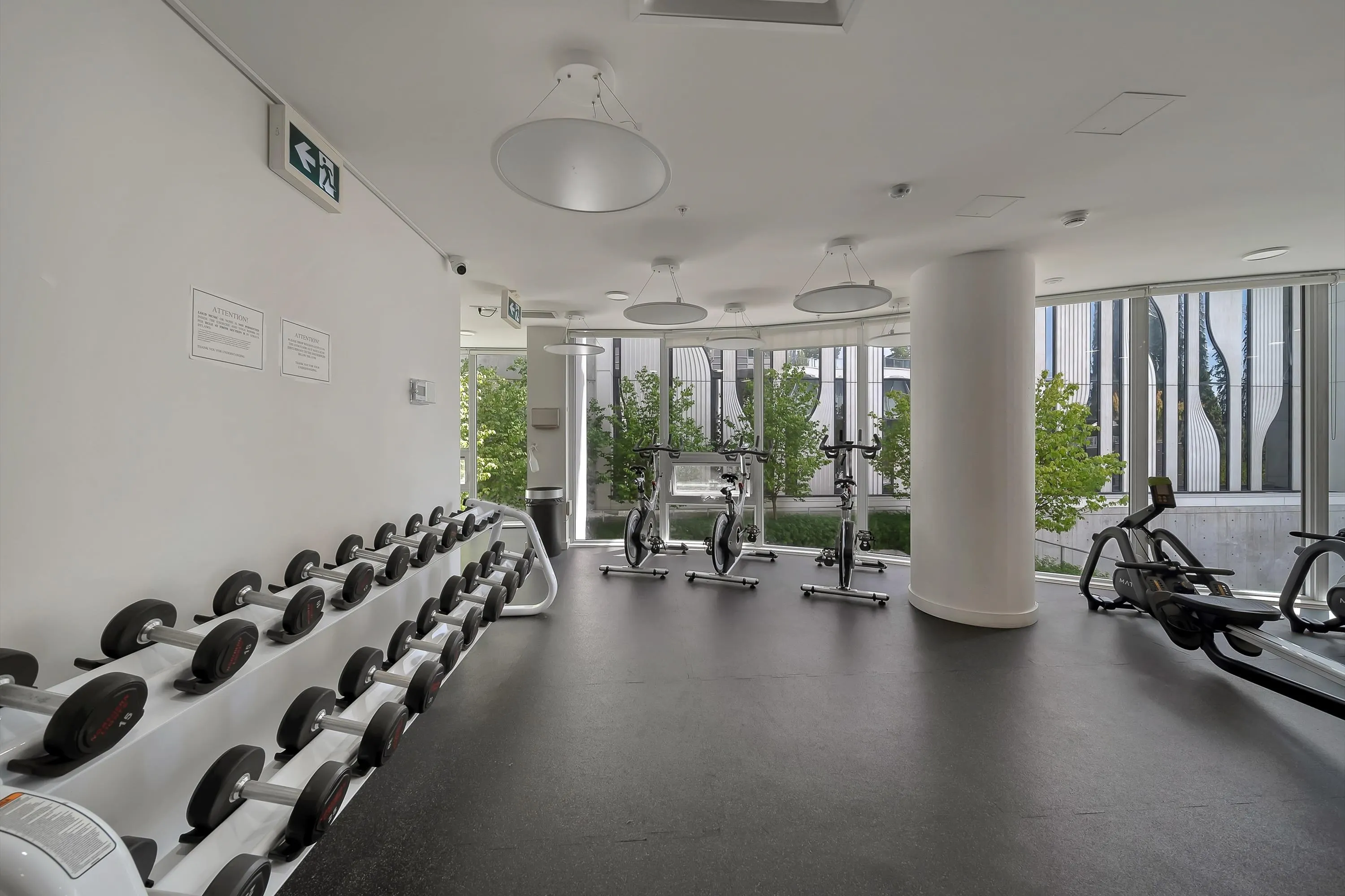 3705 13438 Central Avenue