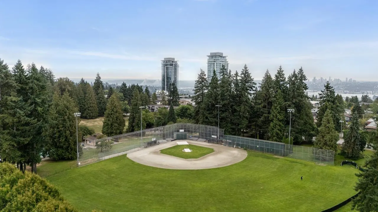 674 Blue Mountain Street