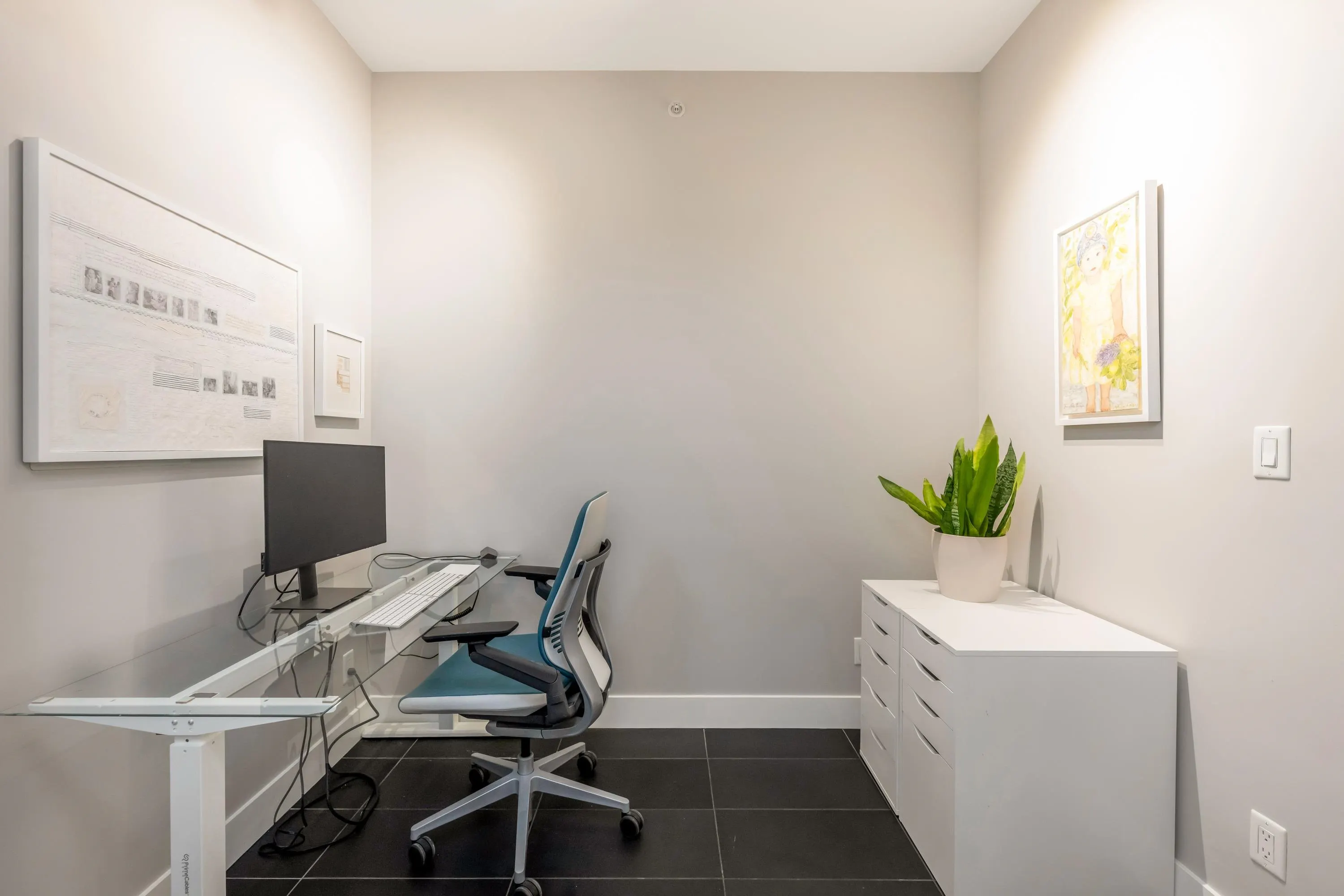 305 535 Smithe Street