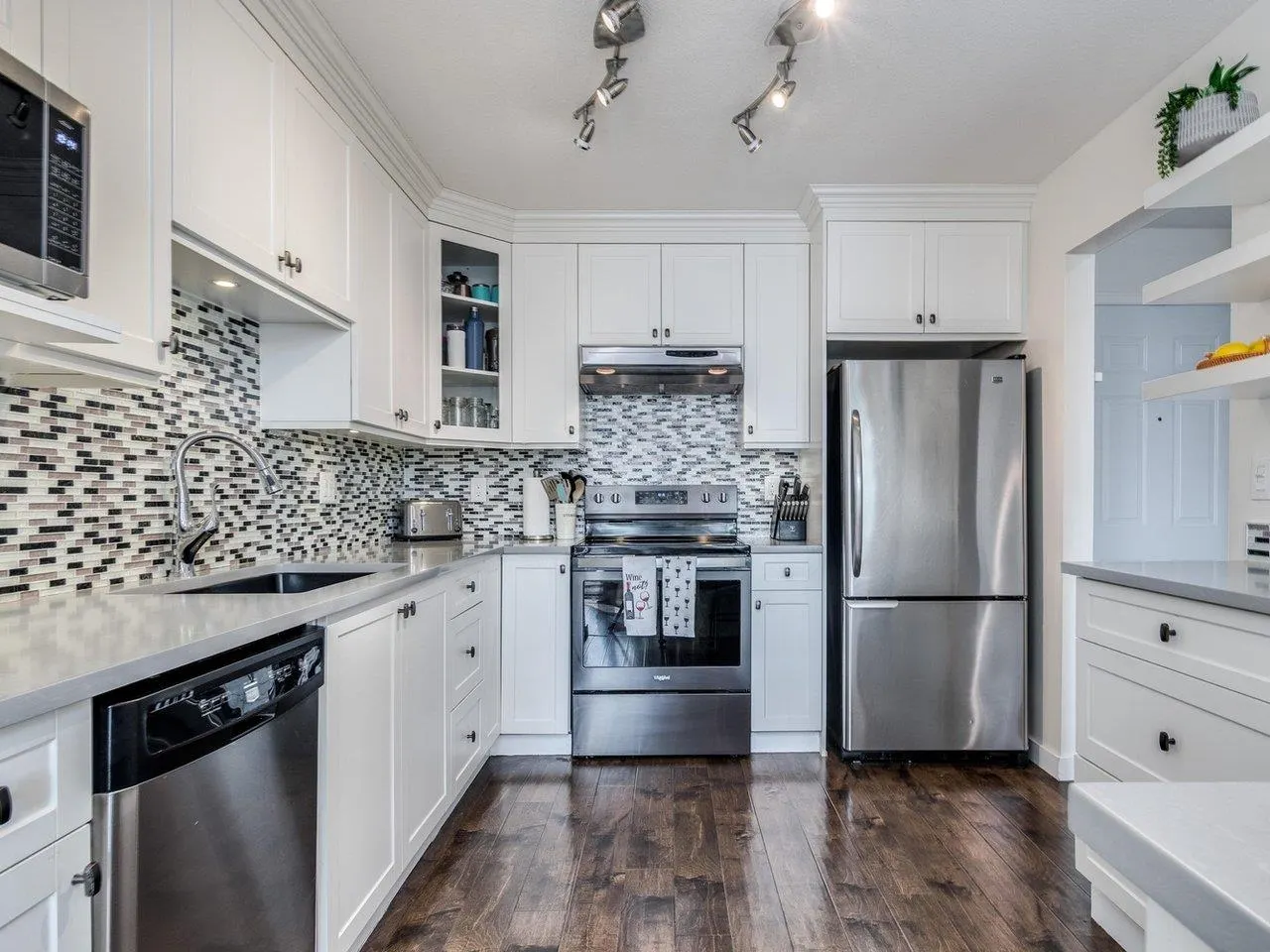 309 19122 122 Avenue