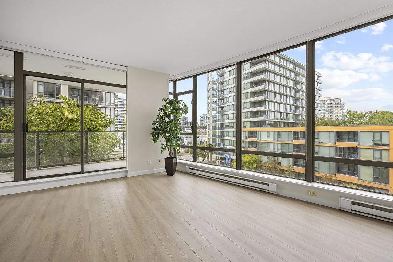 603 7362 Elmbridge Way