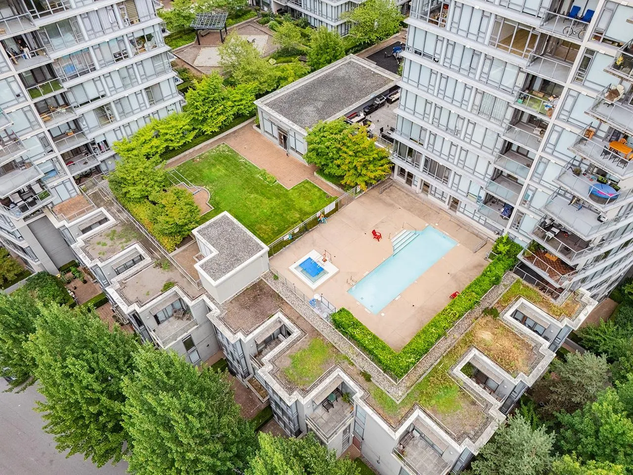 603 7362 Elmbridge Way