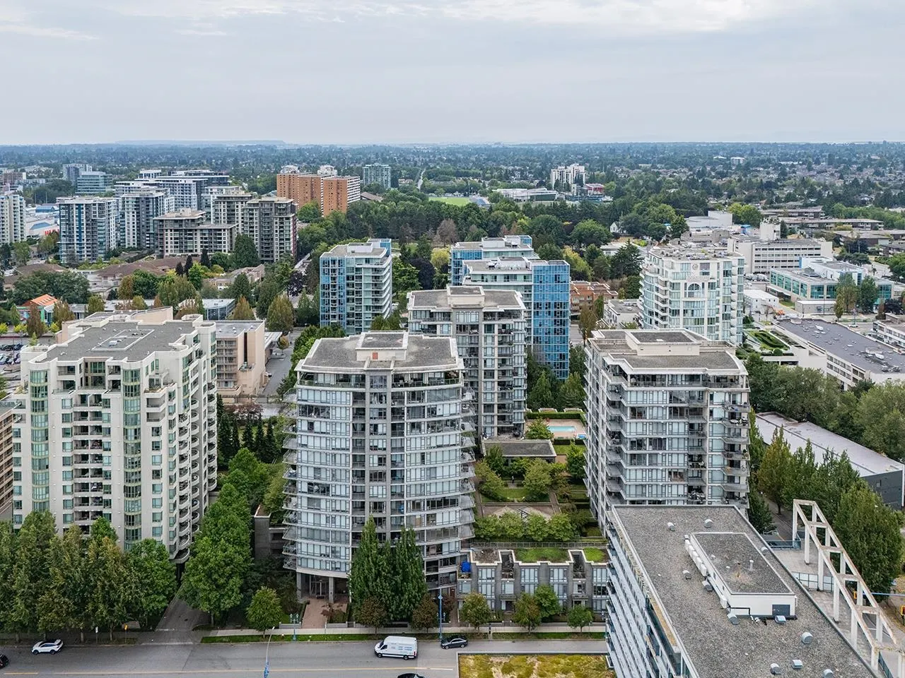 603 7362 Elmbridge Way