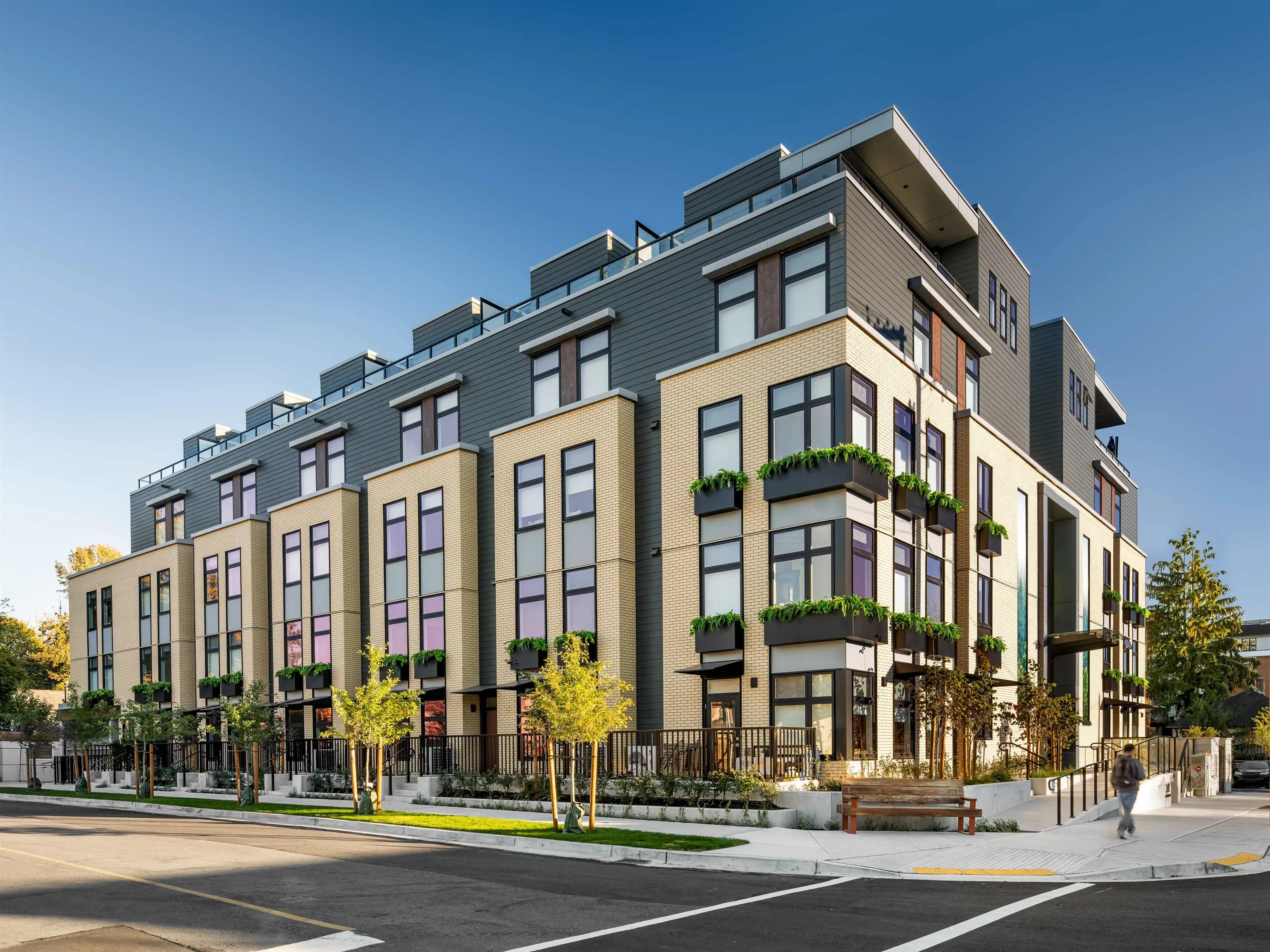 112 342 Mountain Highway