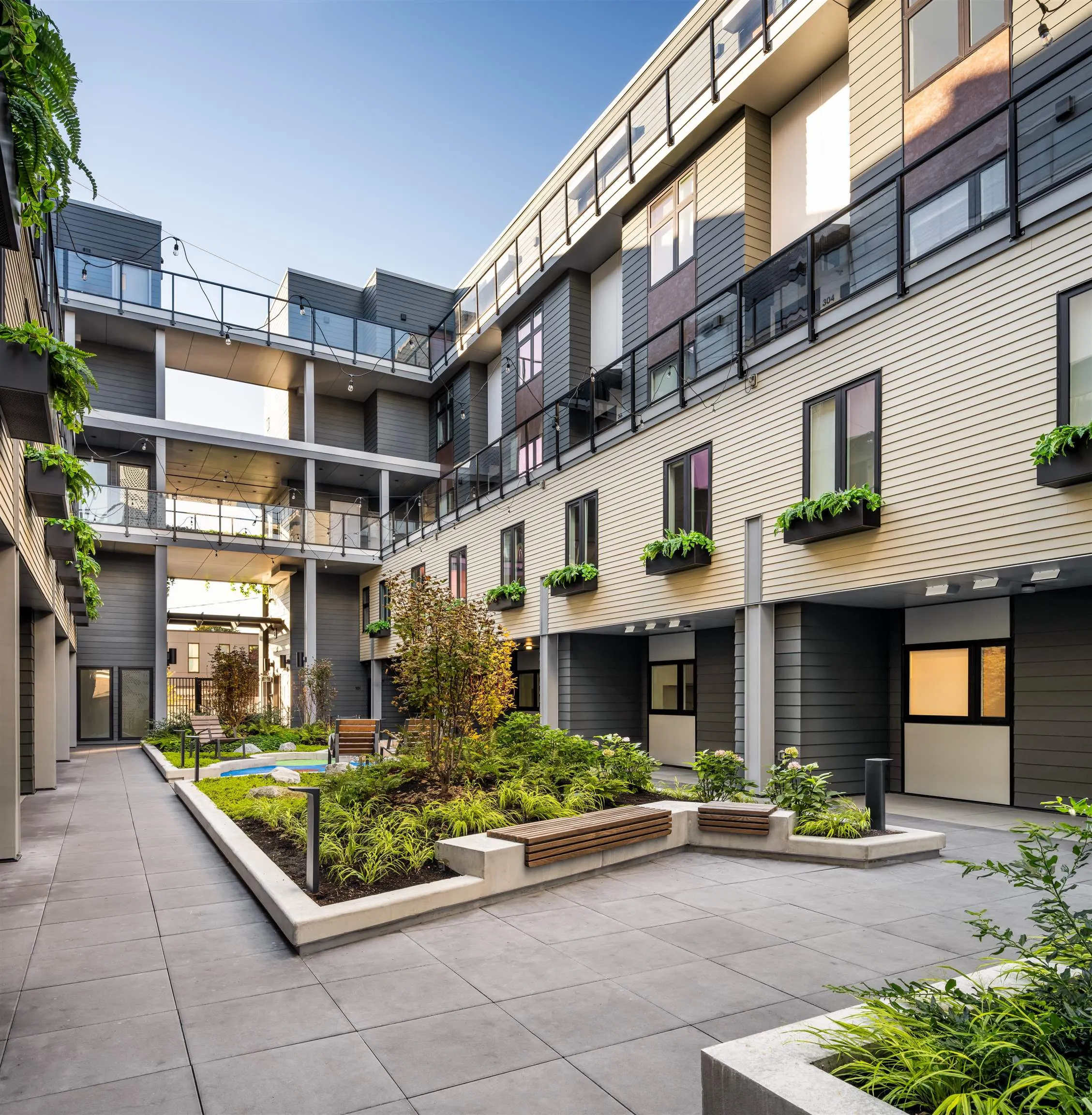 112 342 Mountain Highway