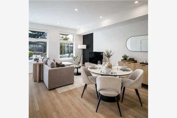 112 342 Mountain Highway