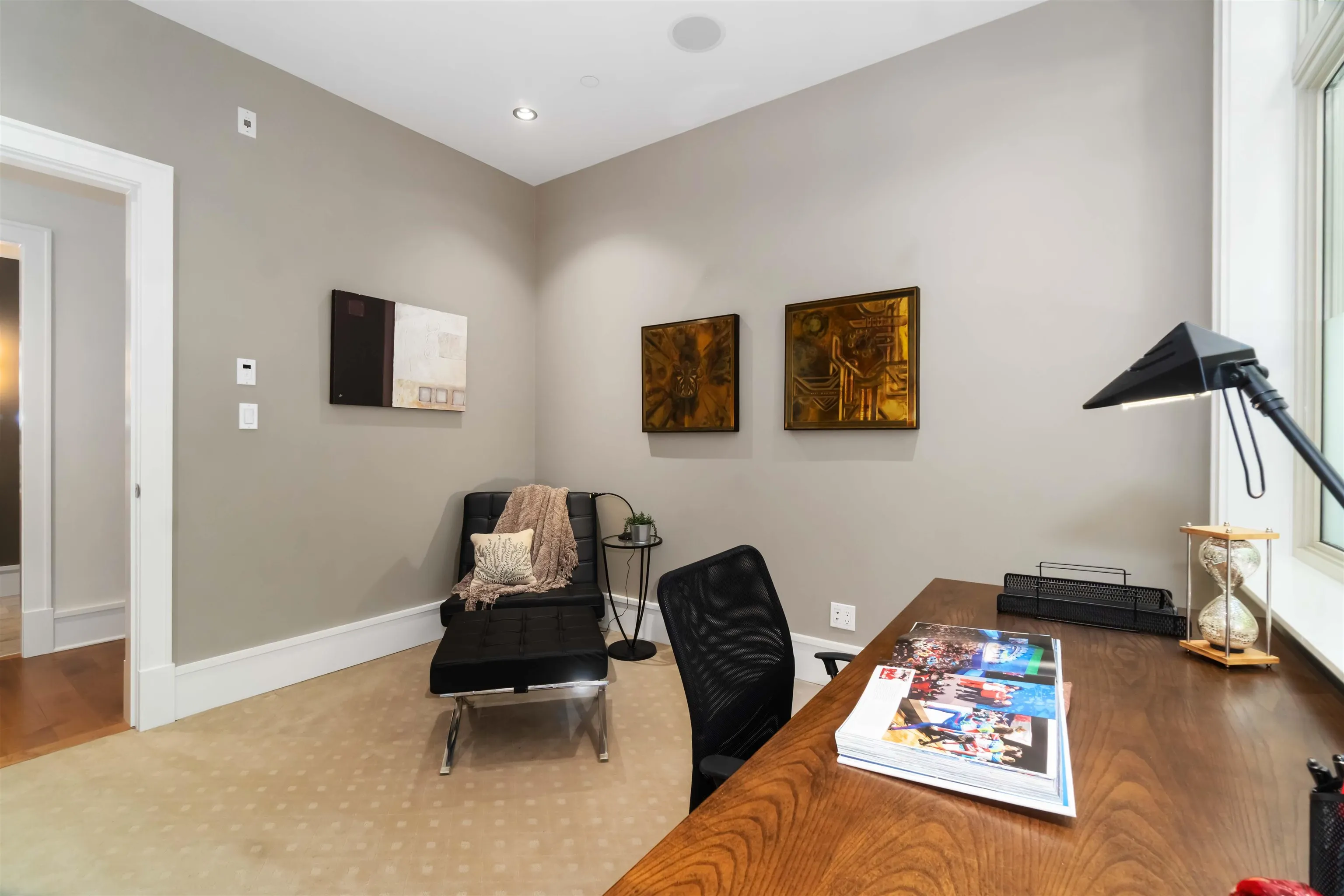 304 2535 Garden Court