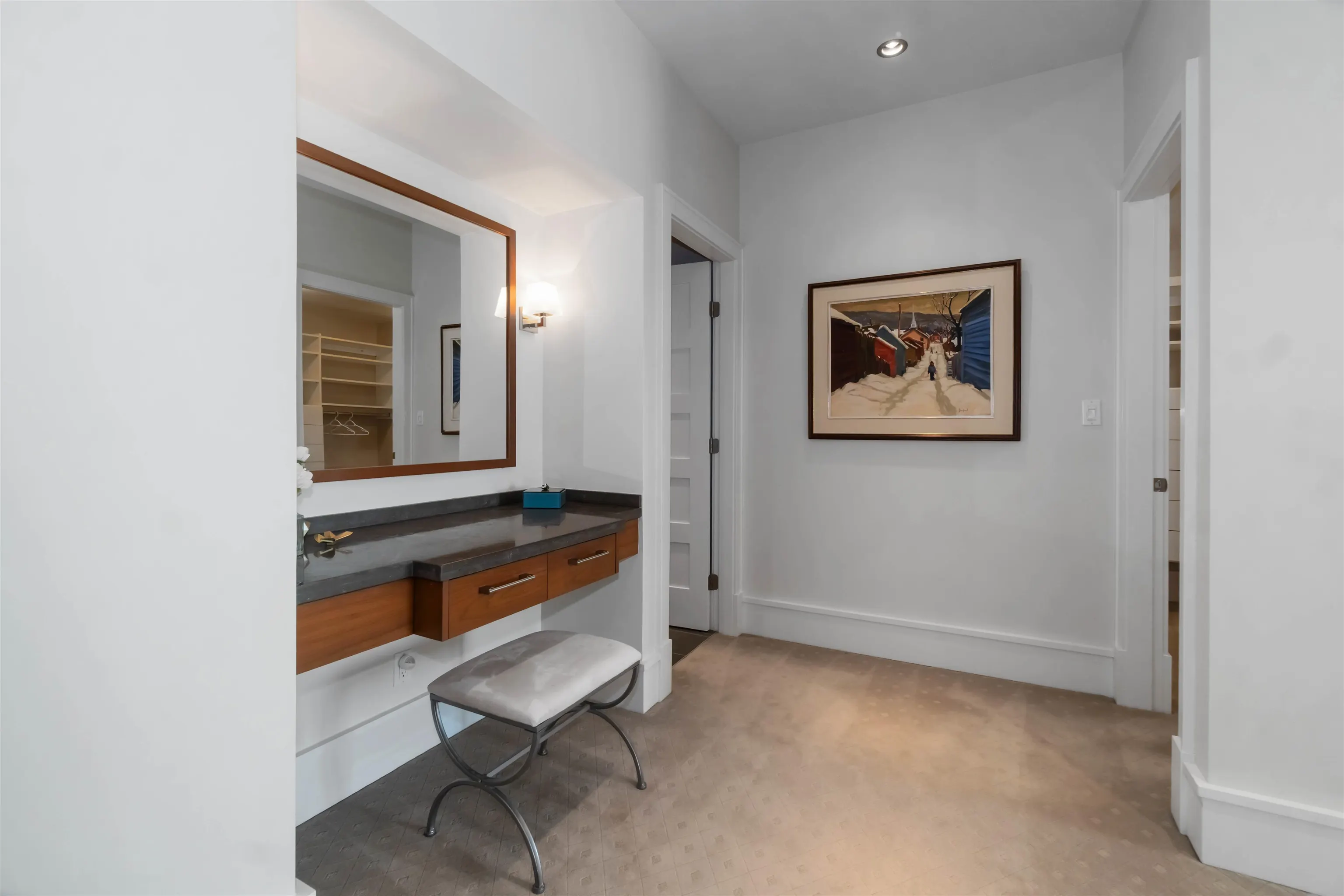 304 2535 Garden Court