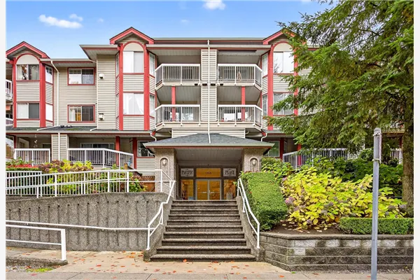 107 1215 Pacific Street