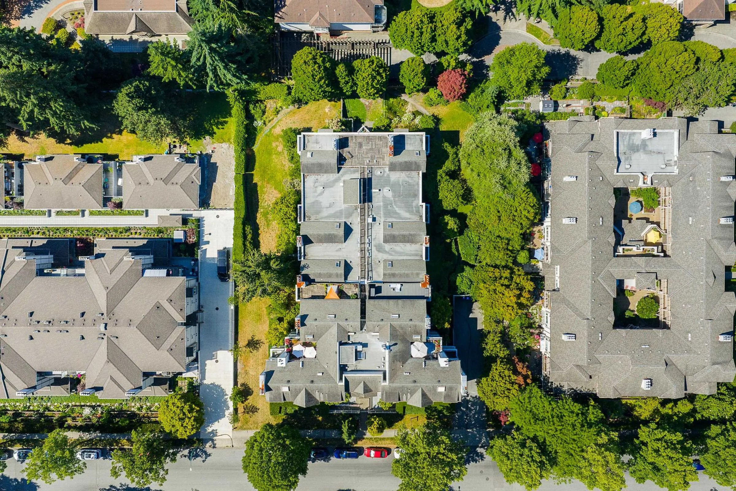 301 7465 Sandborne Avenue