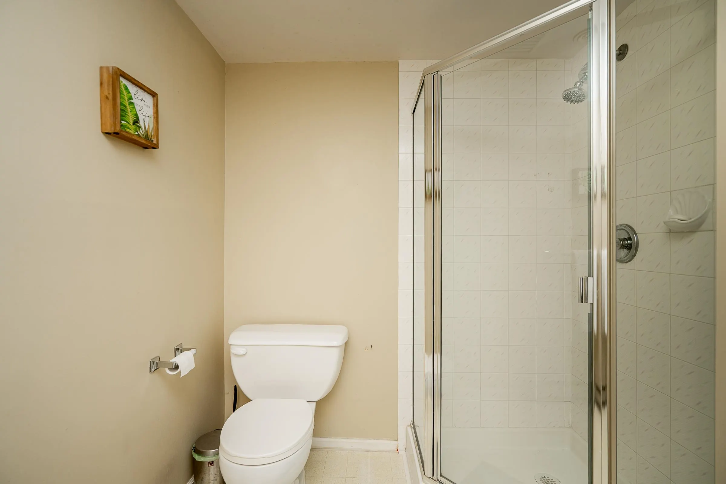 301 7465 Sandborne Avenue