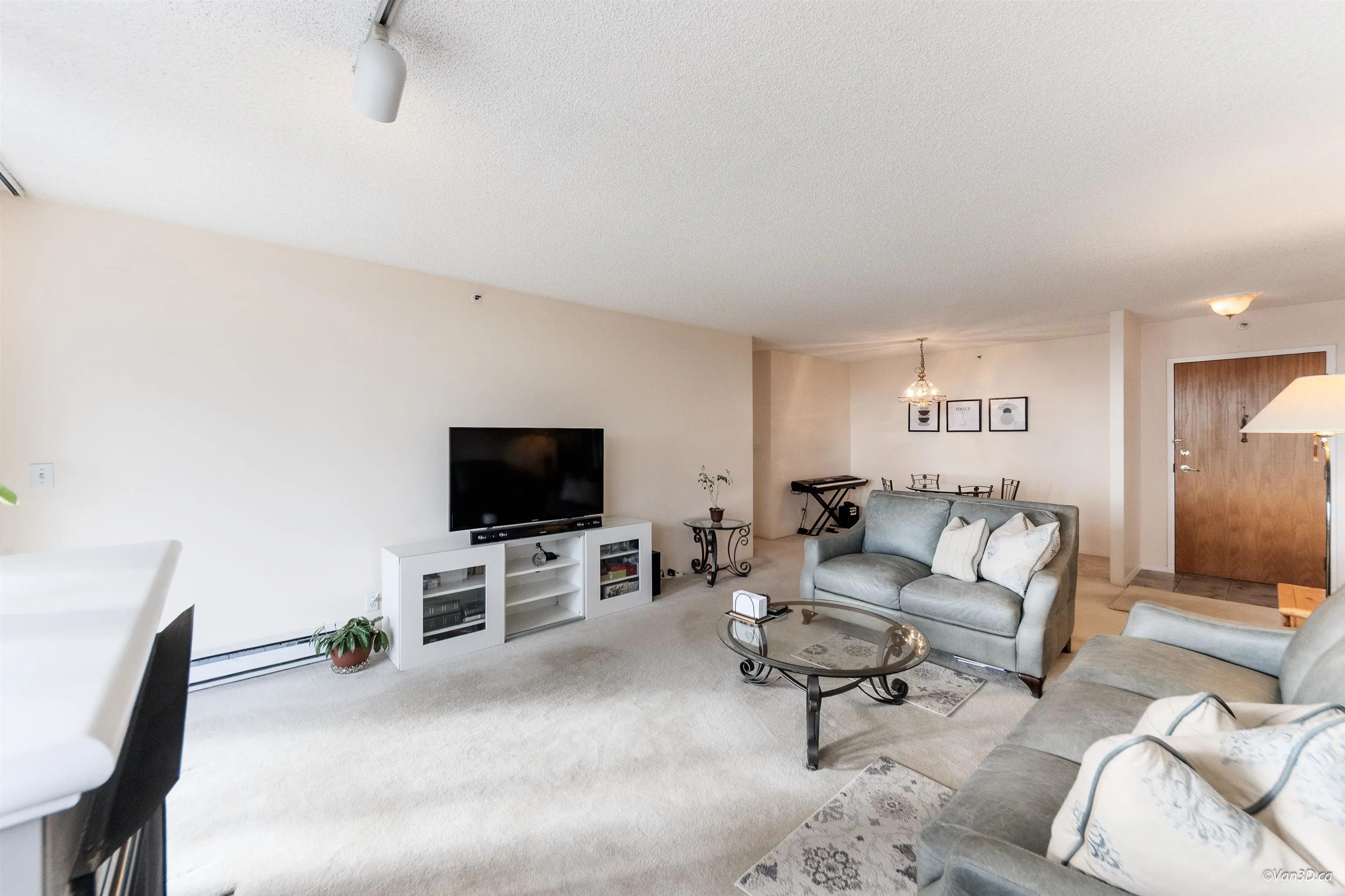 701 555 Austin Avenue