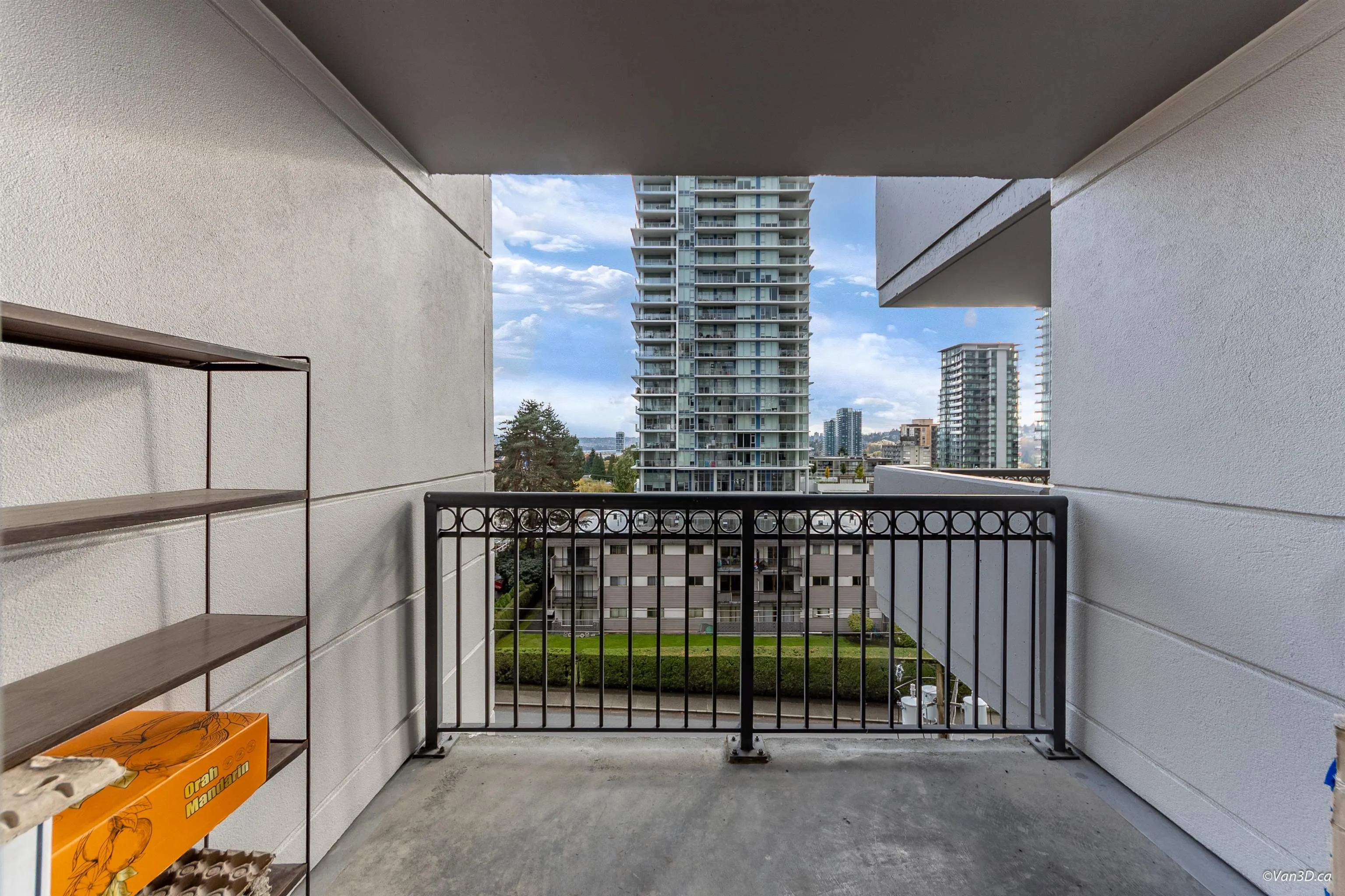 701 555 Austin Avenue