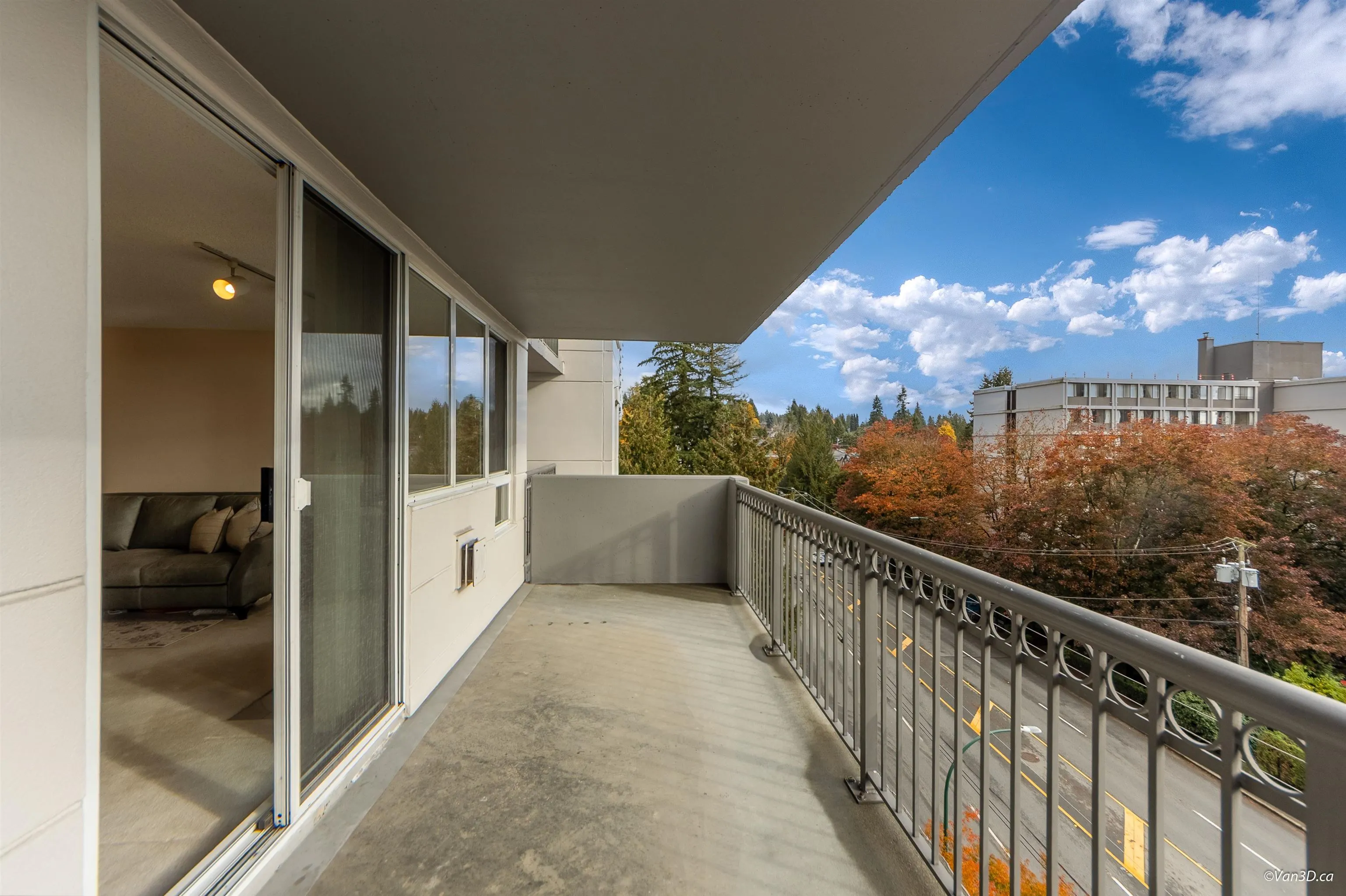 701 555 Austin Avenue