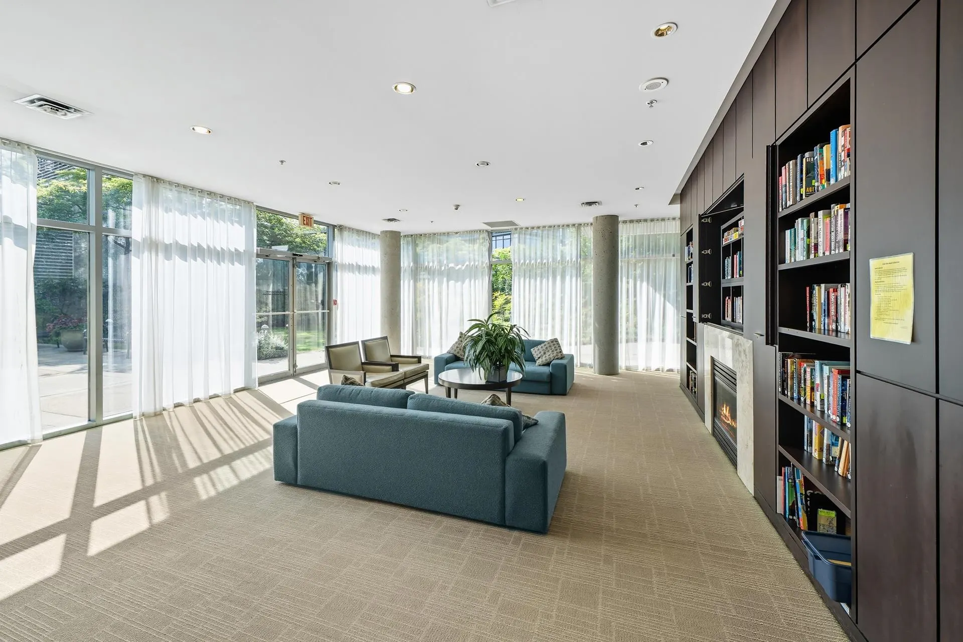 906 1438 Richards Street