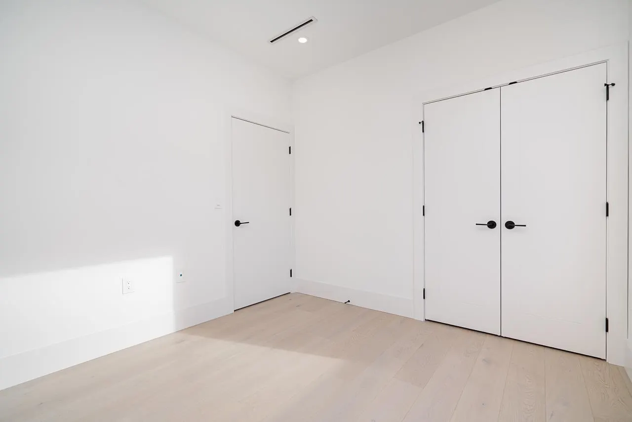 2 2460 Adanac Street