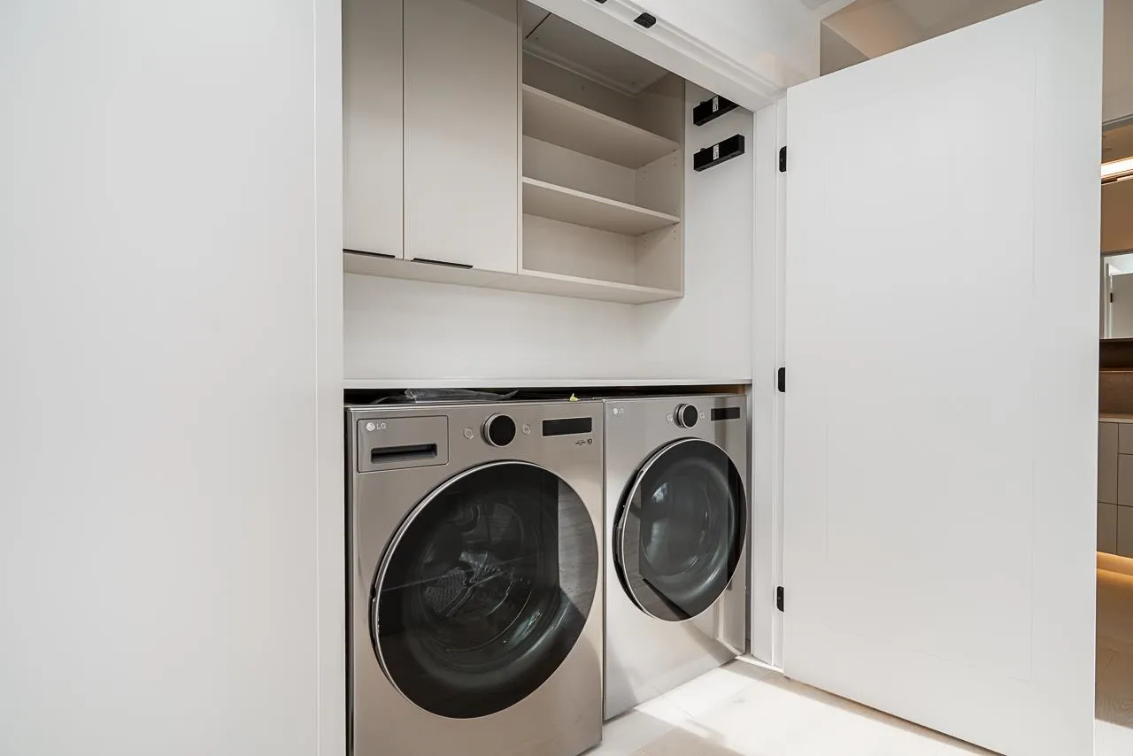 2 2460 Adanac Street