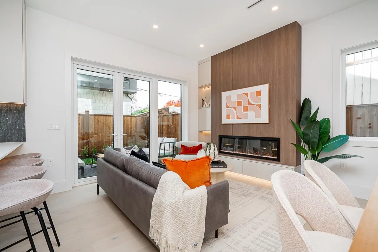 2 2460 Adanac Street