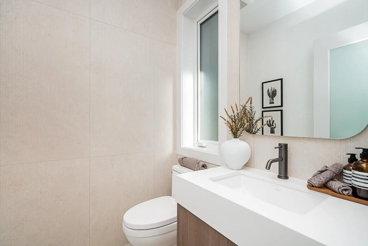 2 2460 Adanac Street