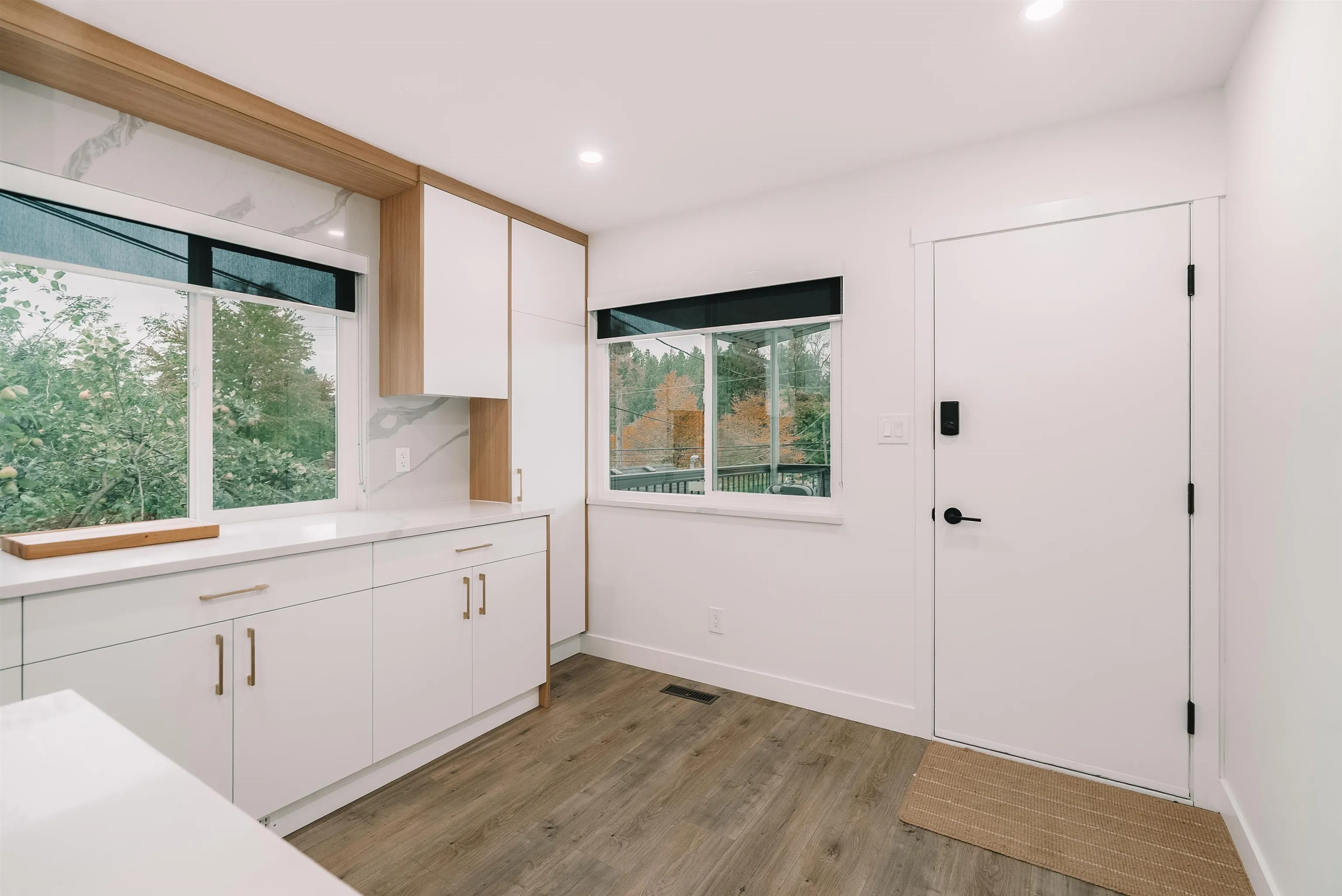 5885 Sherbrooke Street