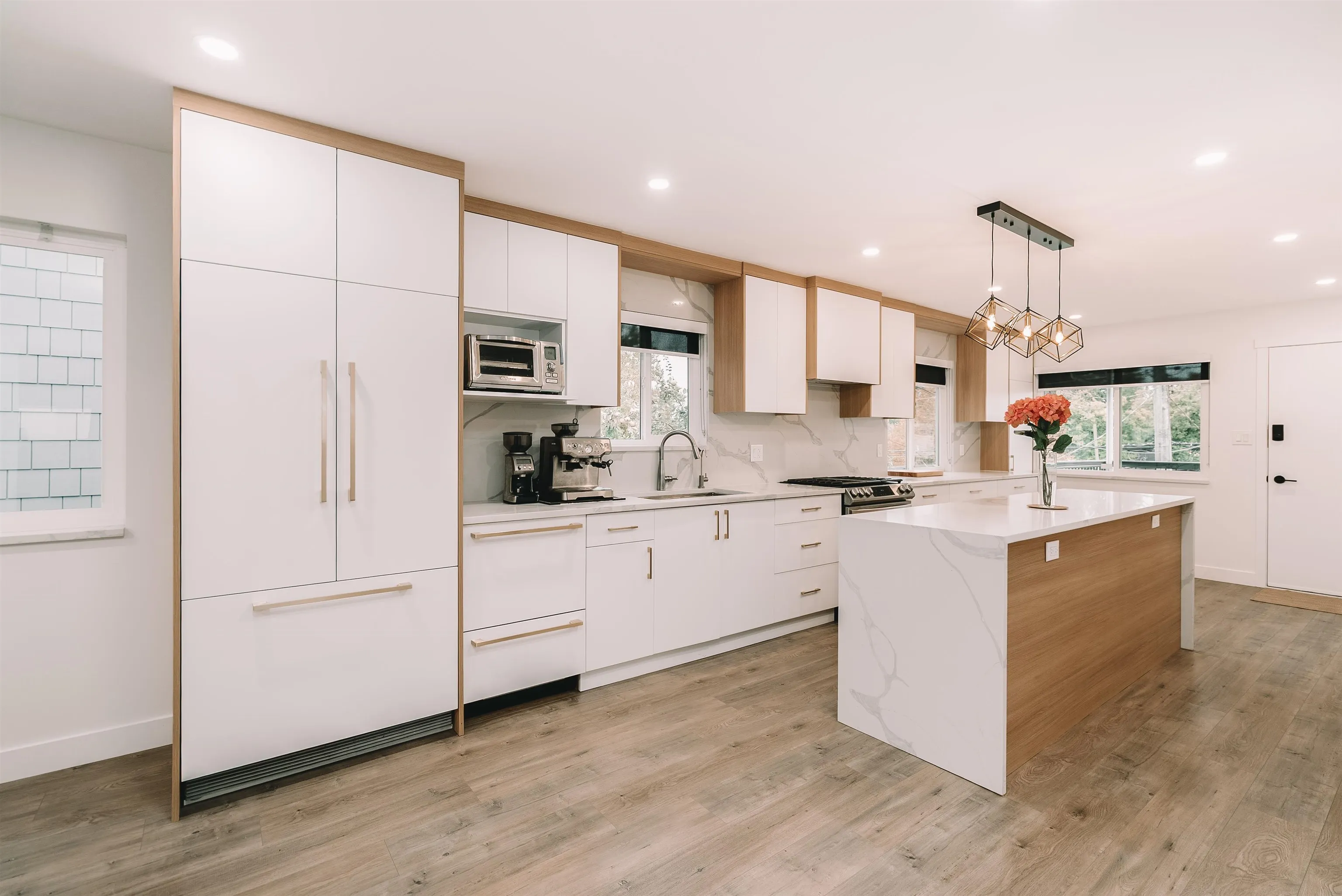 5885 Sherbrooke Street