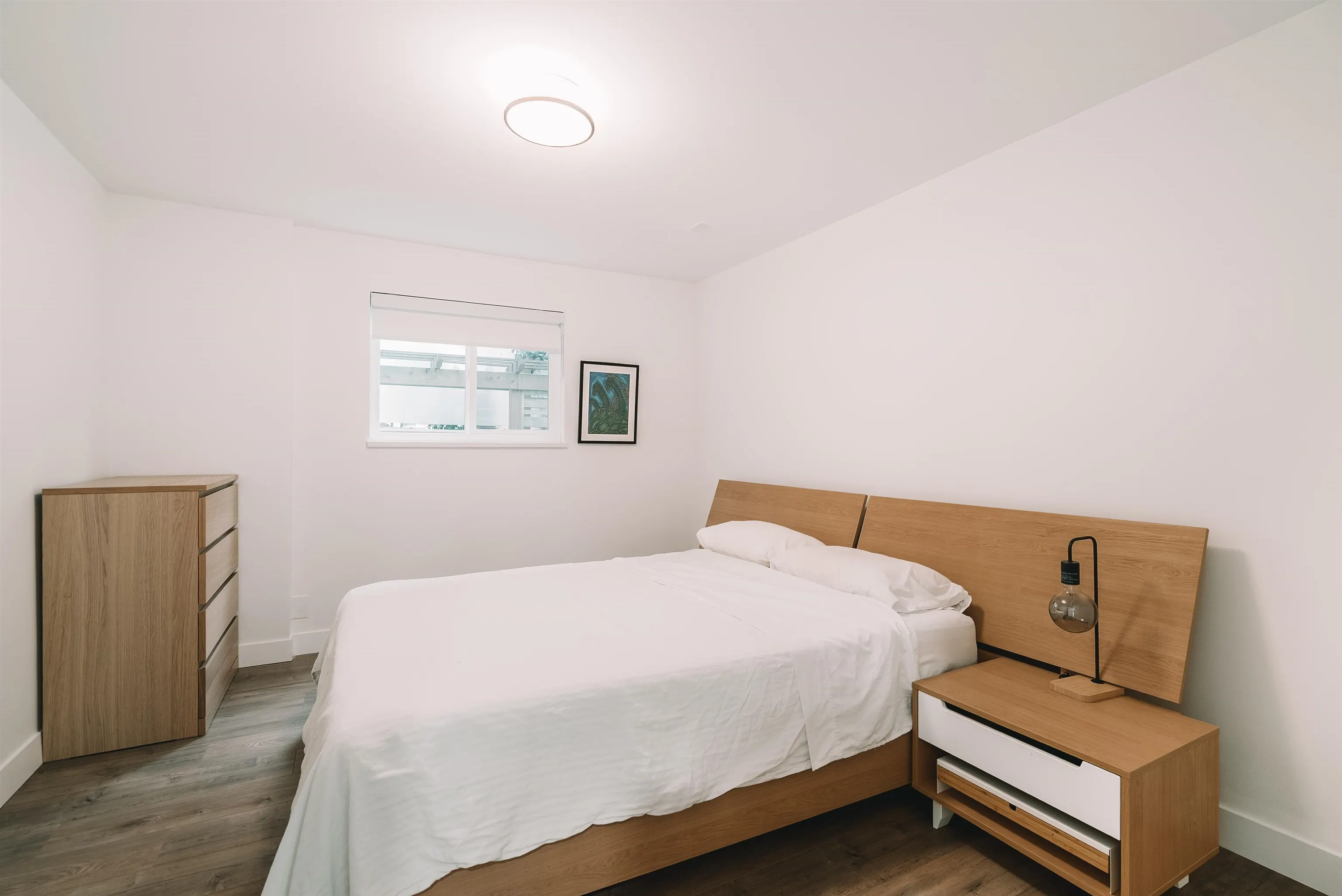 5885 Sherbrooke Street