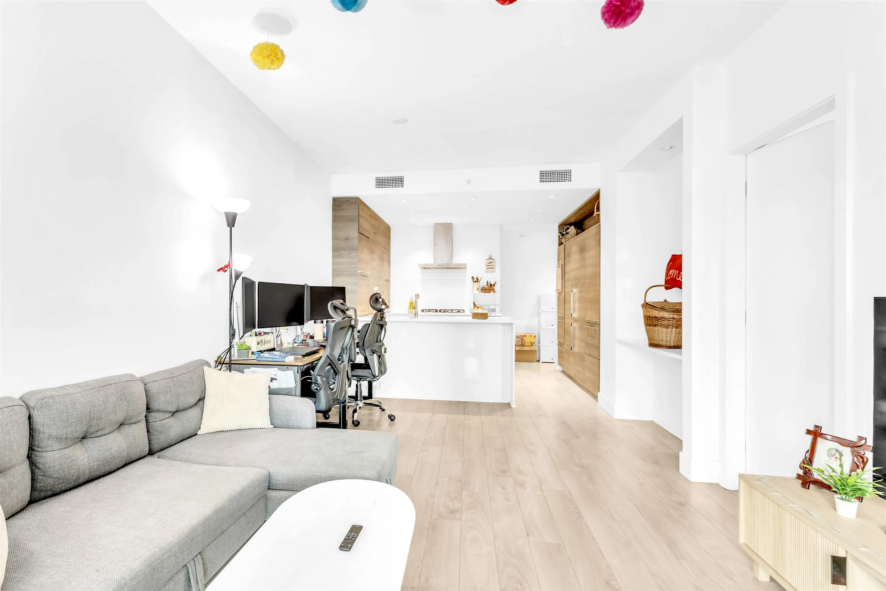 1411 7303 Noble Lane