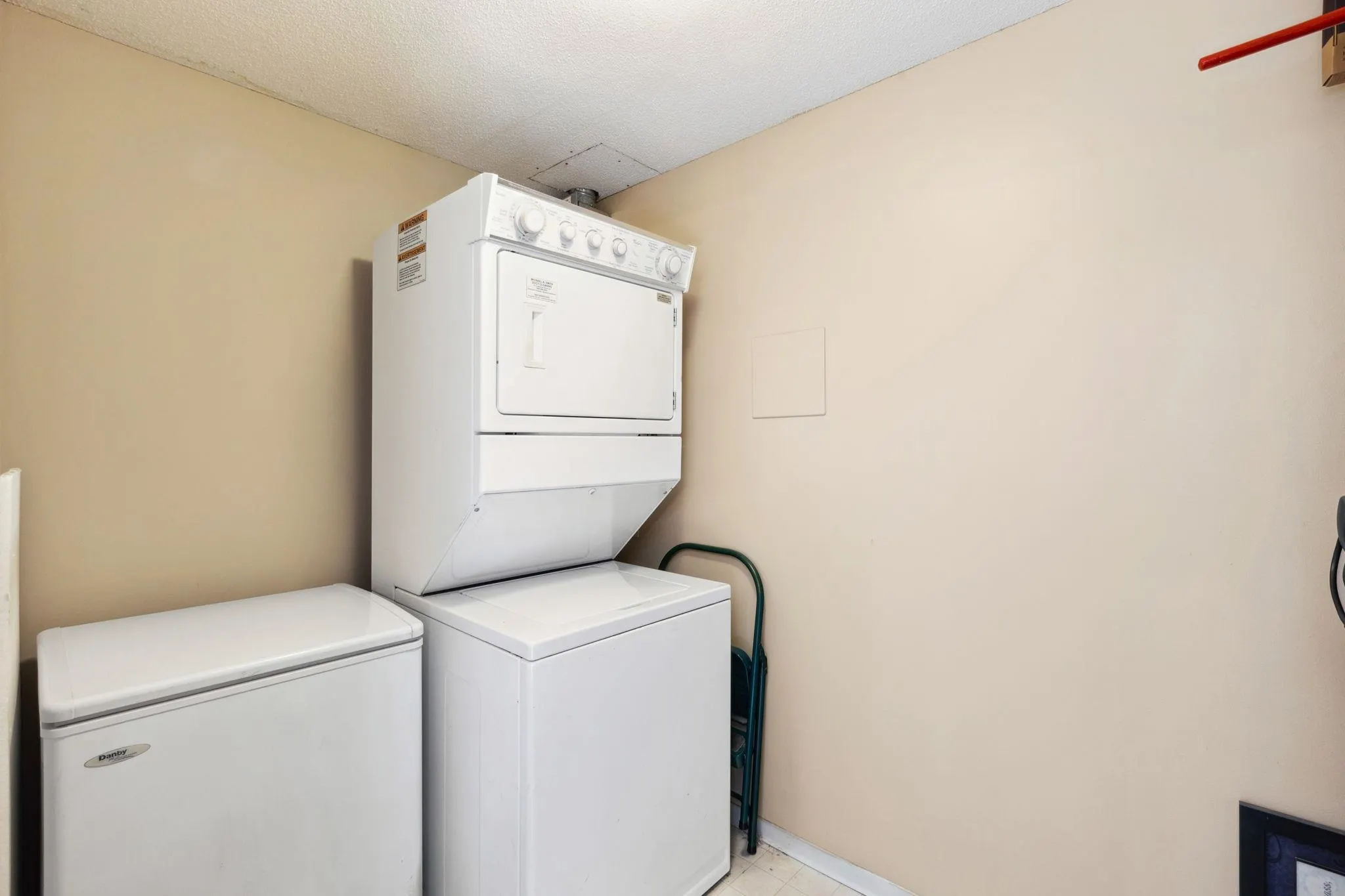 2204 739 Princess Street