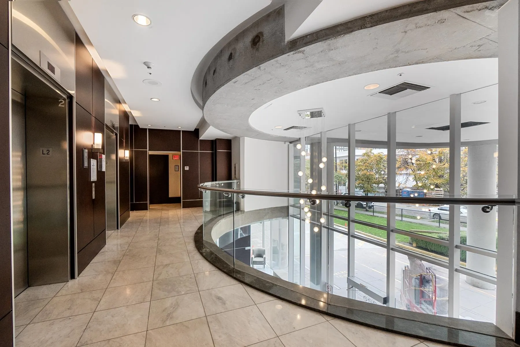 1704 555 Jervis Street