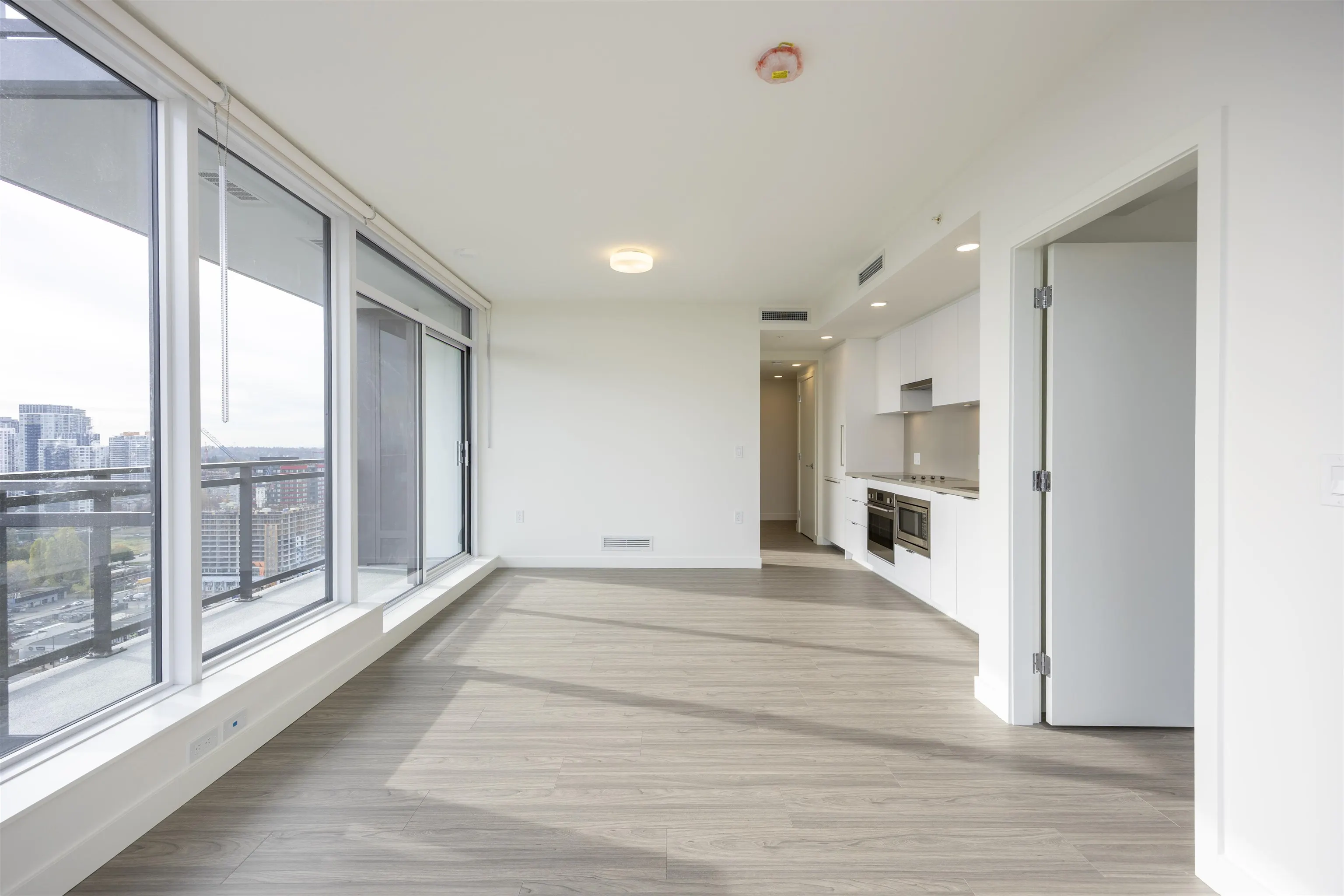 2302 13675 107a Avenue