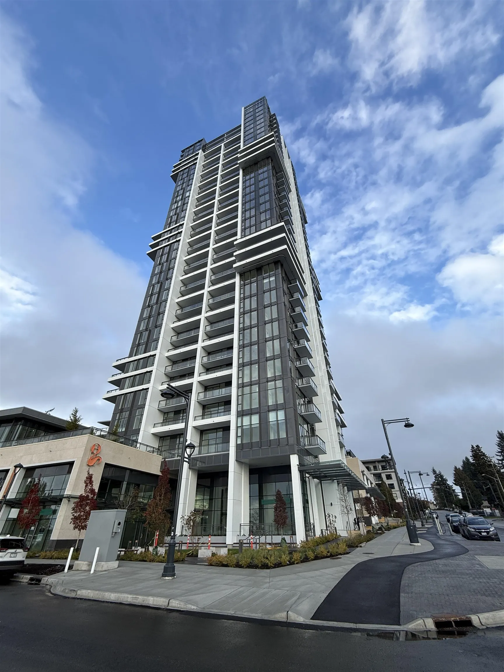 2302 13675 107a Avenue