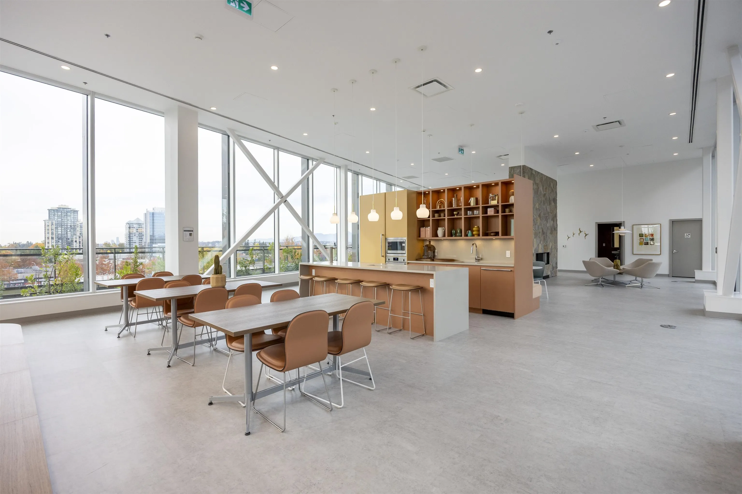 2302 13675 107a Avenue