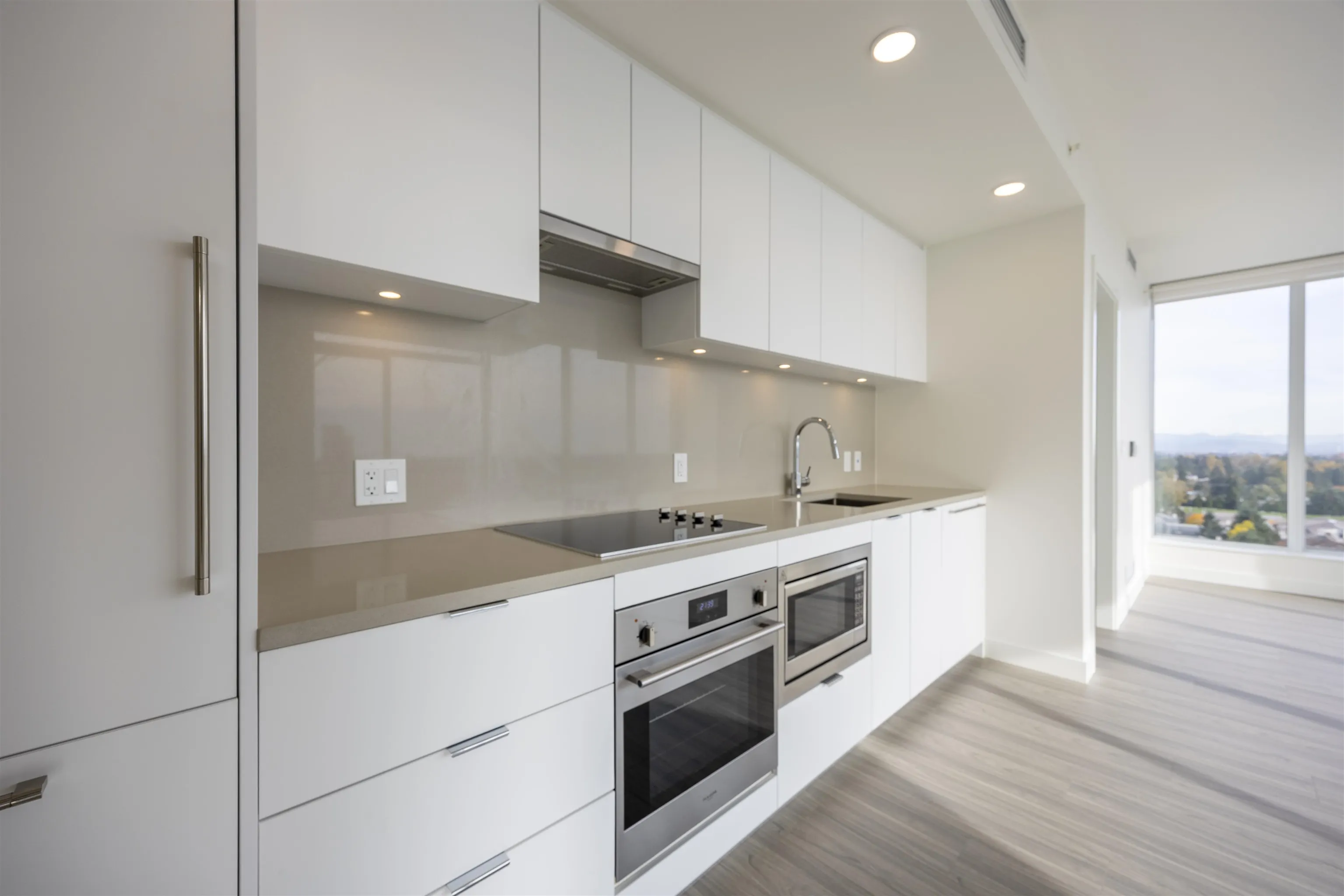 2302 13675 107a Avenue