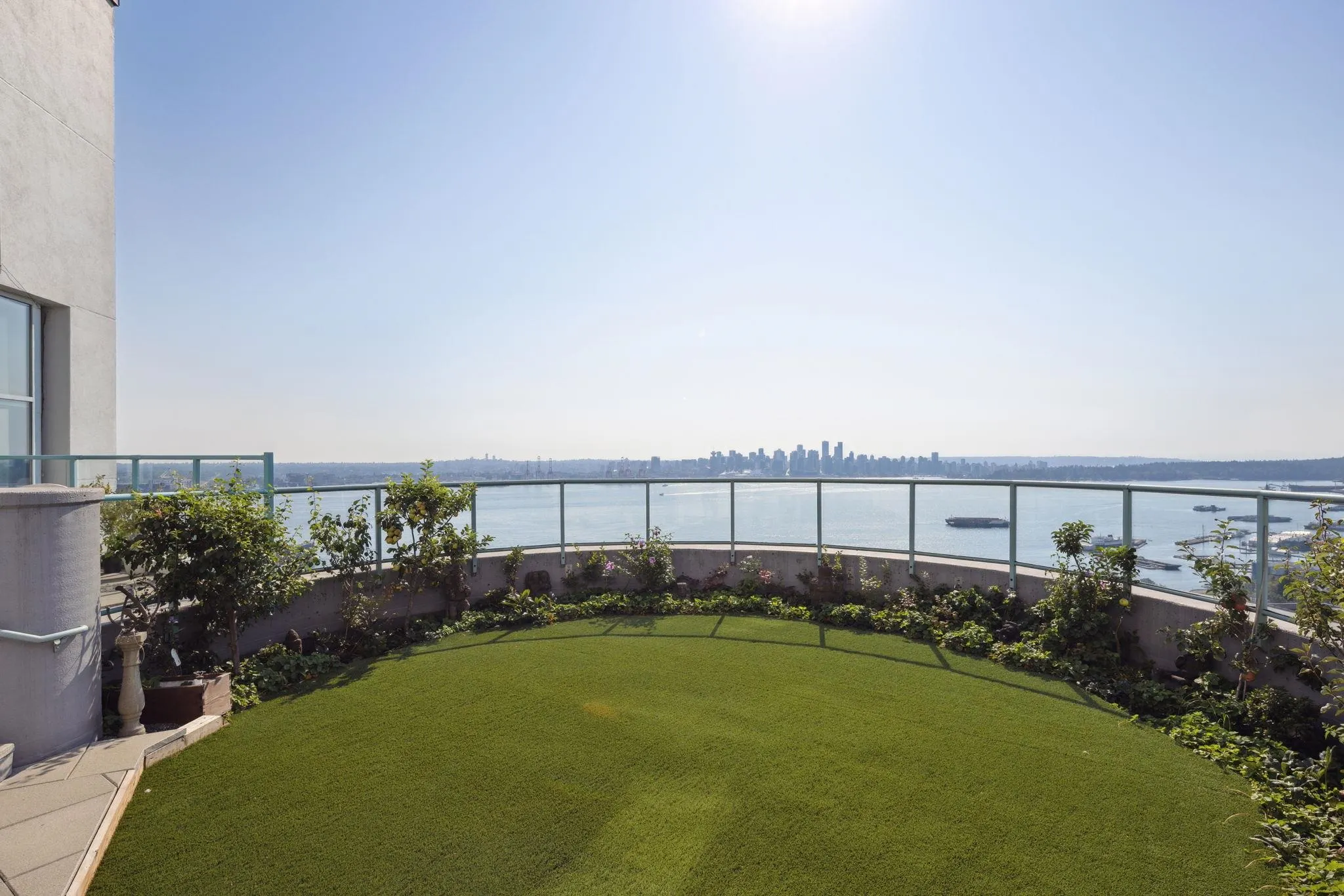 2901 120 W 2nd Street