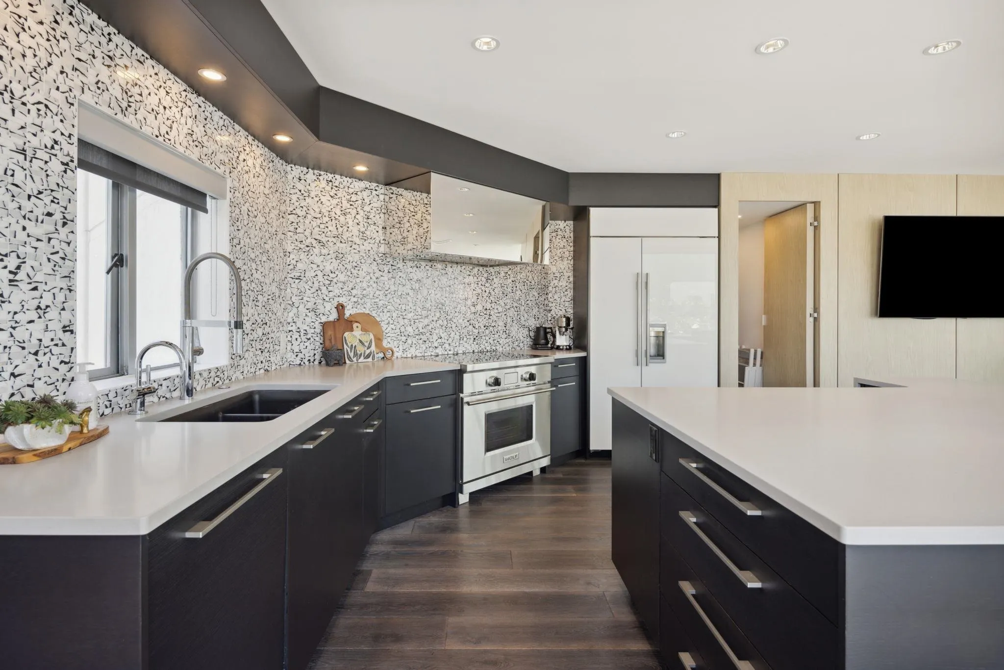 2901 120 W 2nd Street