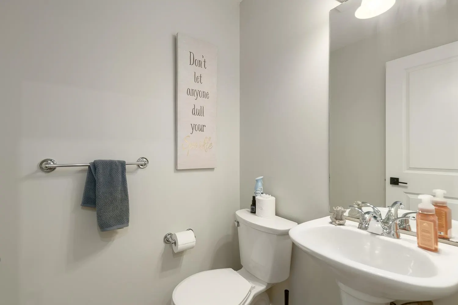 113 100 Klahanie Drive