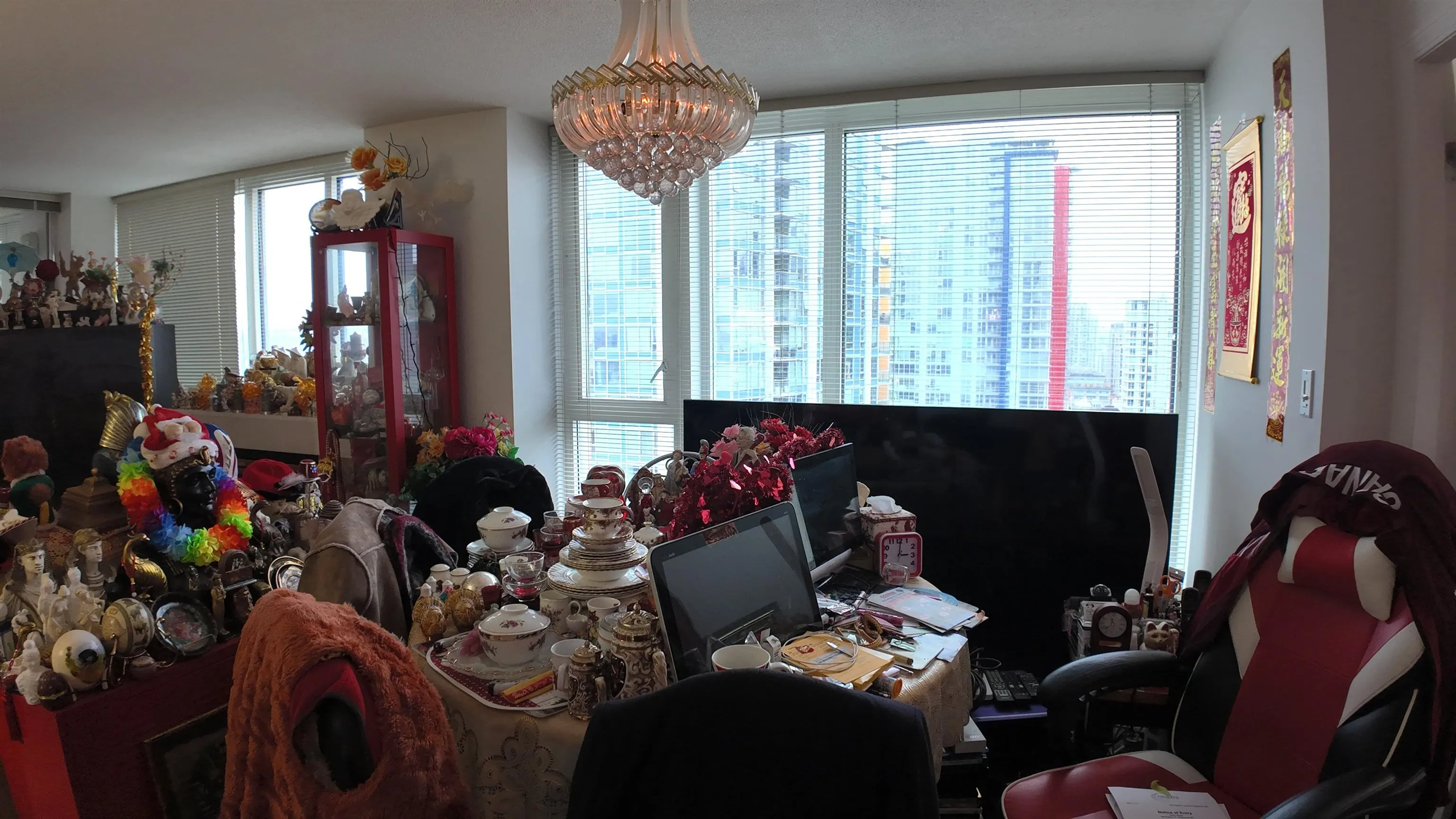 2304 183 Keefer Place