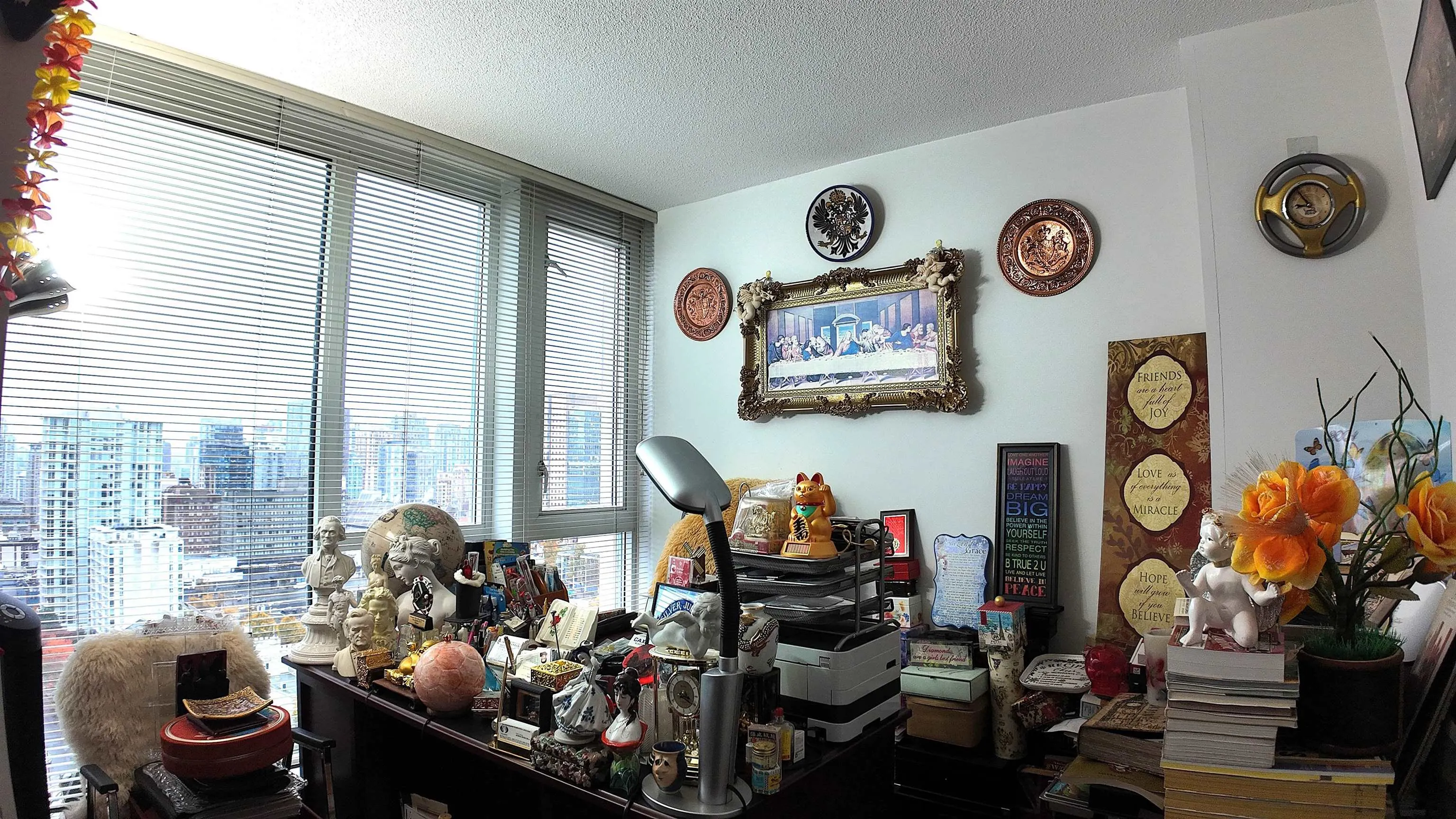 2304 183 Keefer Place