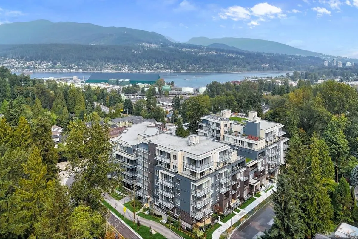 303 1100 Clarke Road