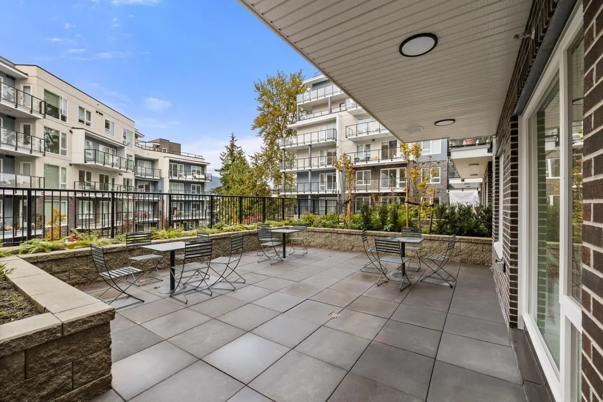 303 1100 Clarke Road